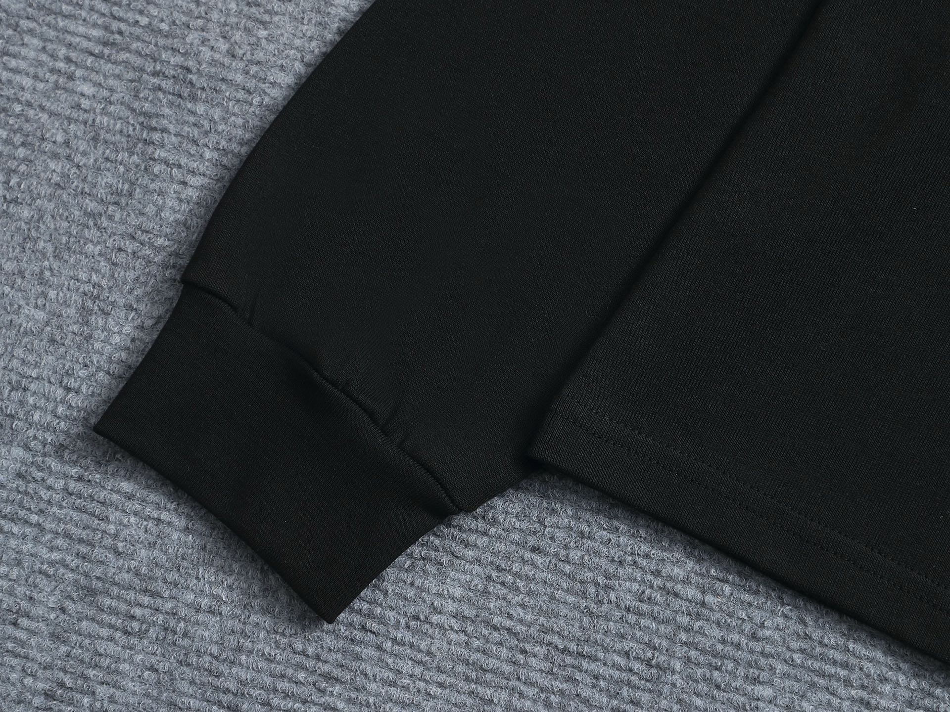 LuxluxHouse Best Quality Clothes T-shirt Arcteryx