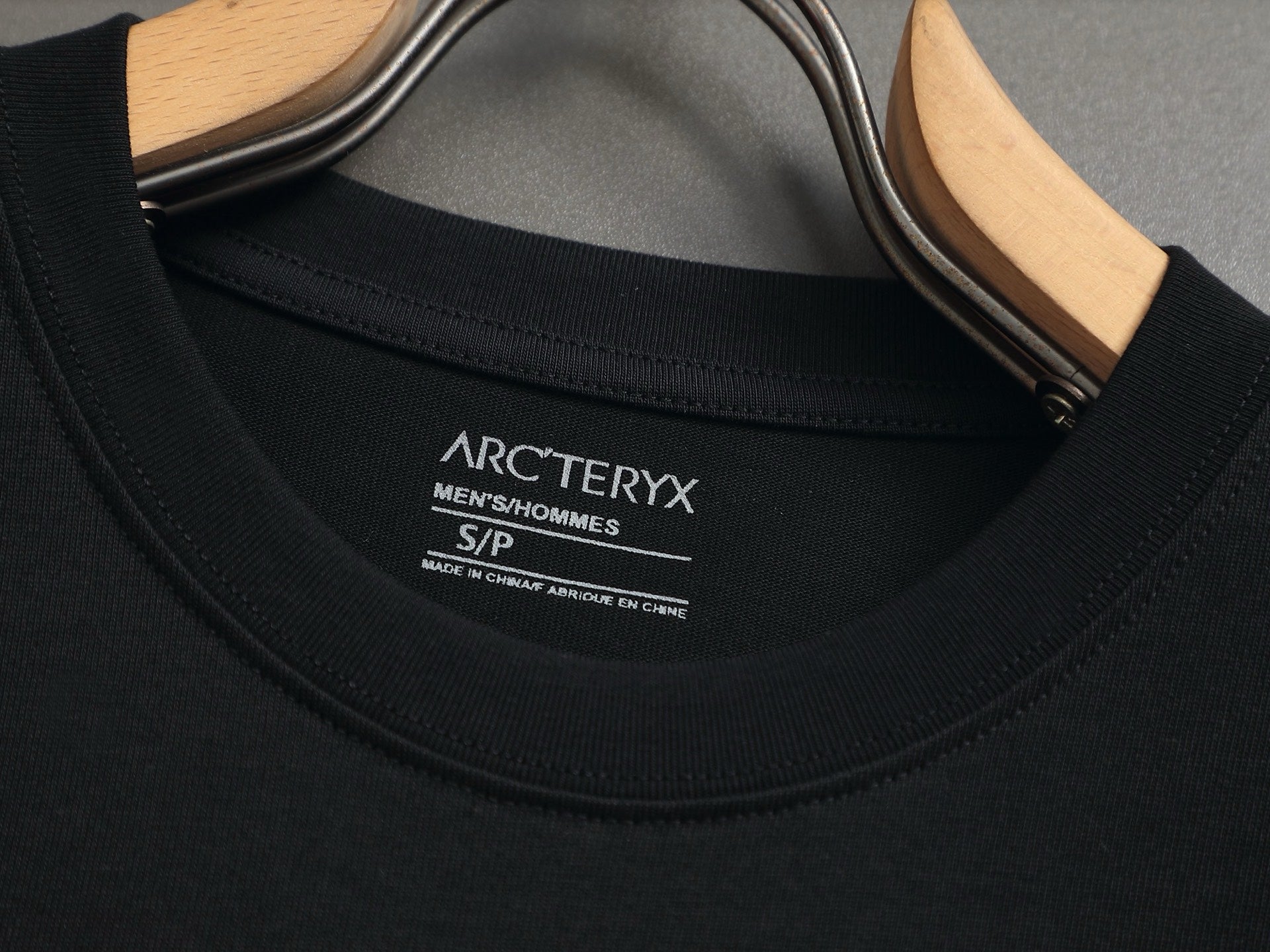 LuxluxHouse Best Quality Clothes T-shirt Arcteryx