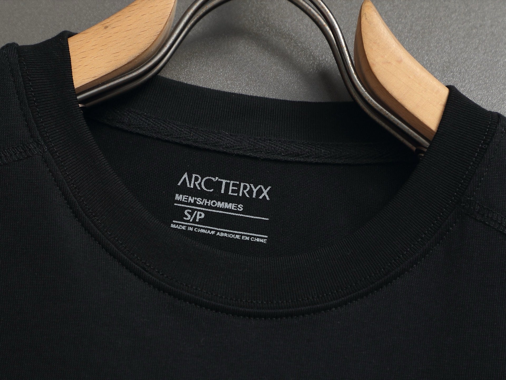 LuxluxHouse Best Quality Clothes T-shirt Arcteryx