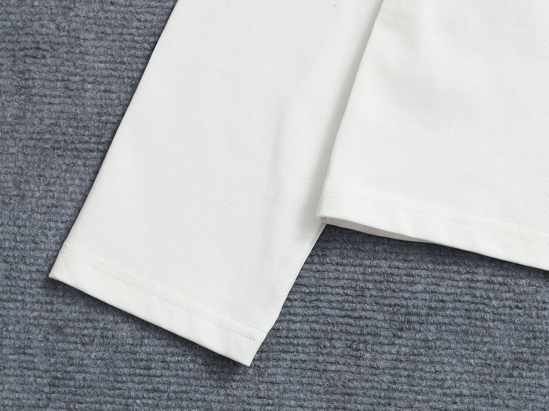 LuxluxHouse Best Quality Clothes T-shirt Arcteryx