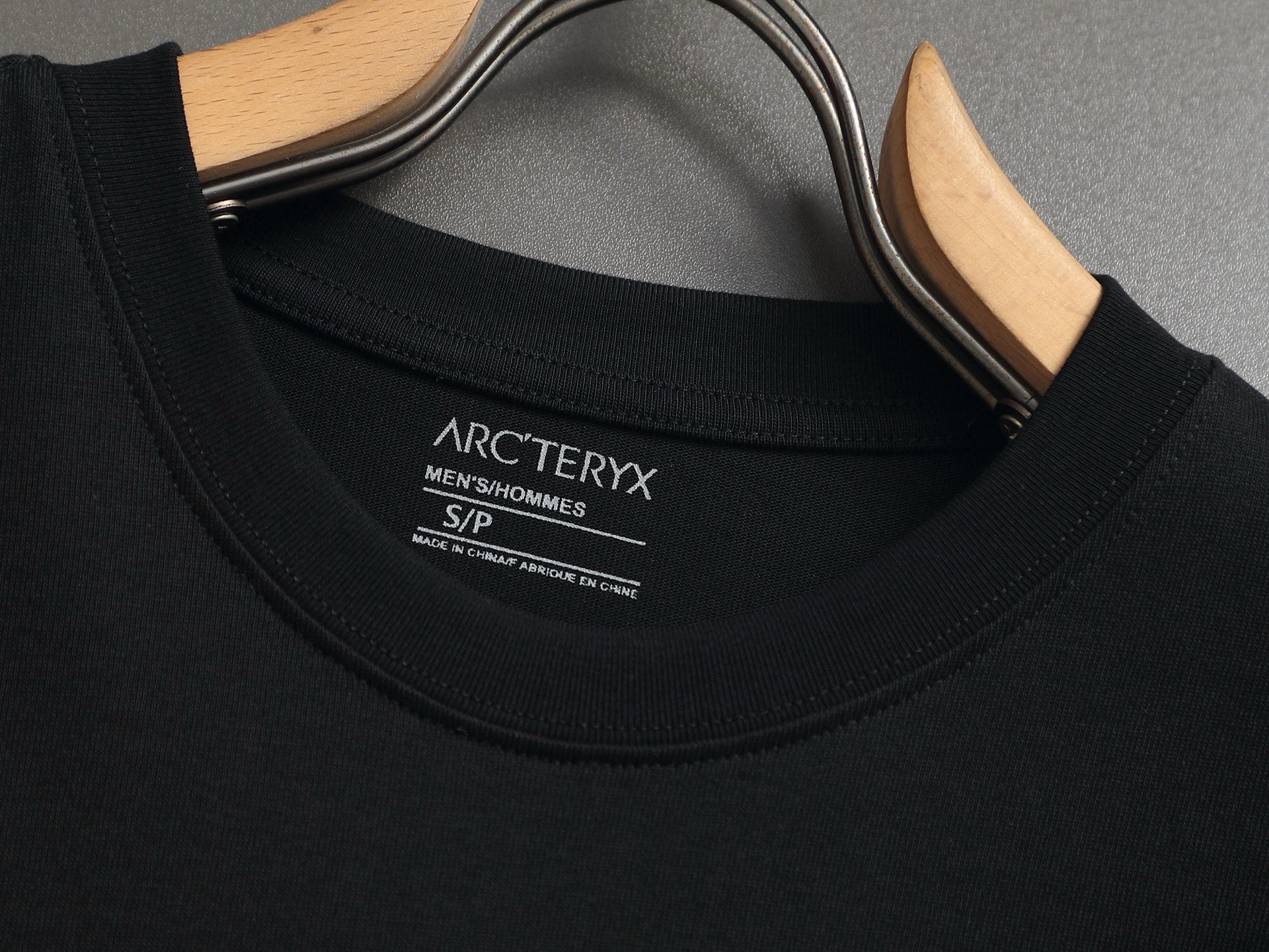 LuxluxHouse Best Quality Clothes T-shirt Arcteryx
