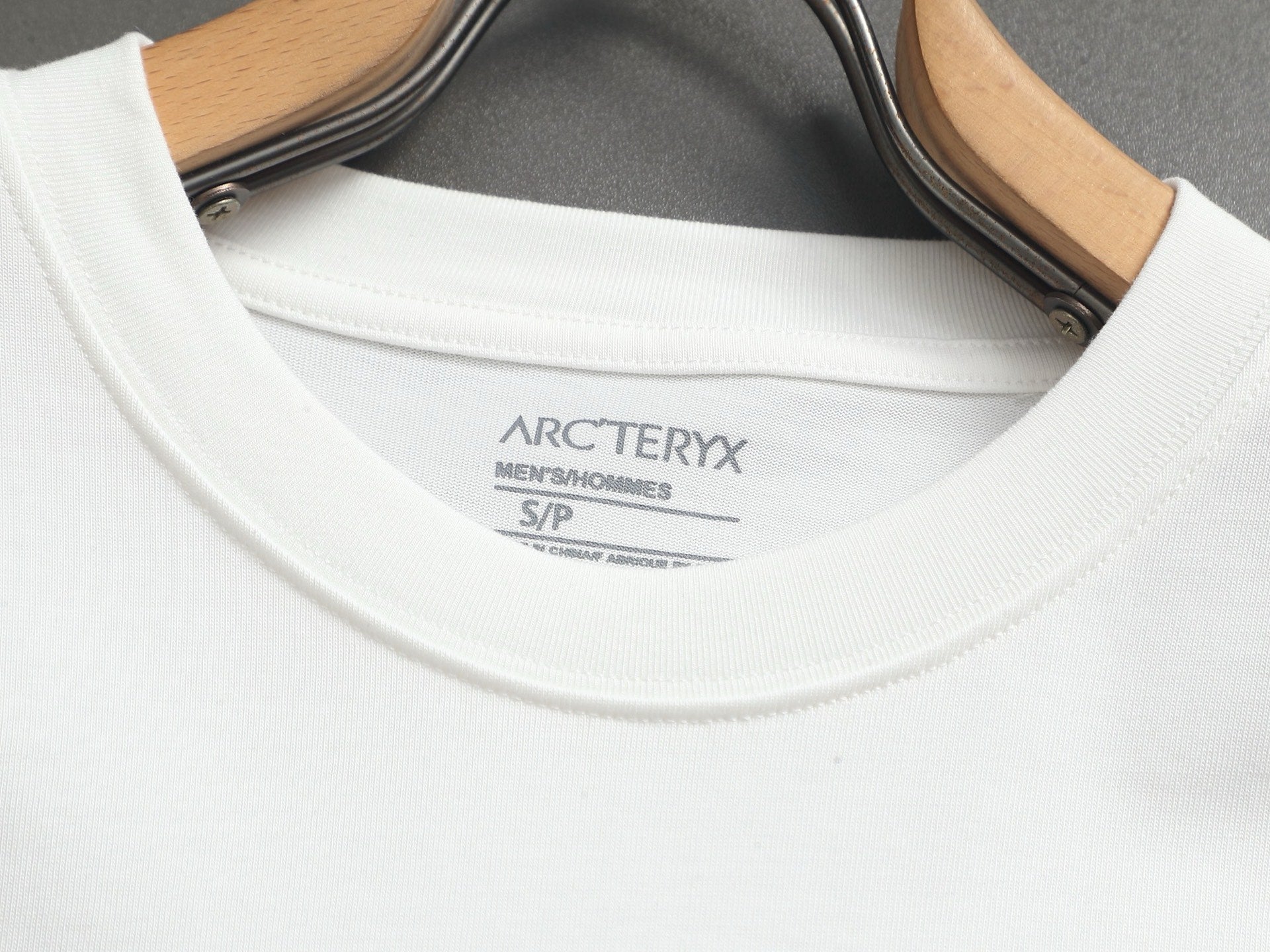 LuxluxHouse Best Quality Clothes T-shirt Arcteryx