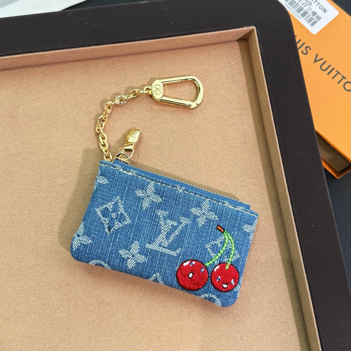 LuxluxHouse Best Quality Accessories Keychain Louis Vuitton Keychain