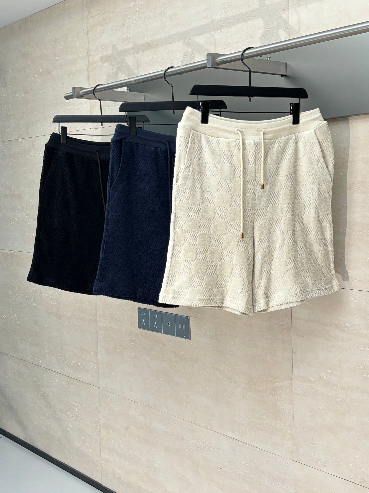 LuxluxHouse Best Quality Clothes Pants Louis Vuitton