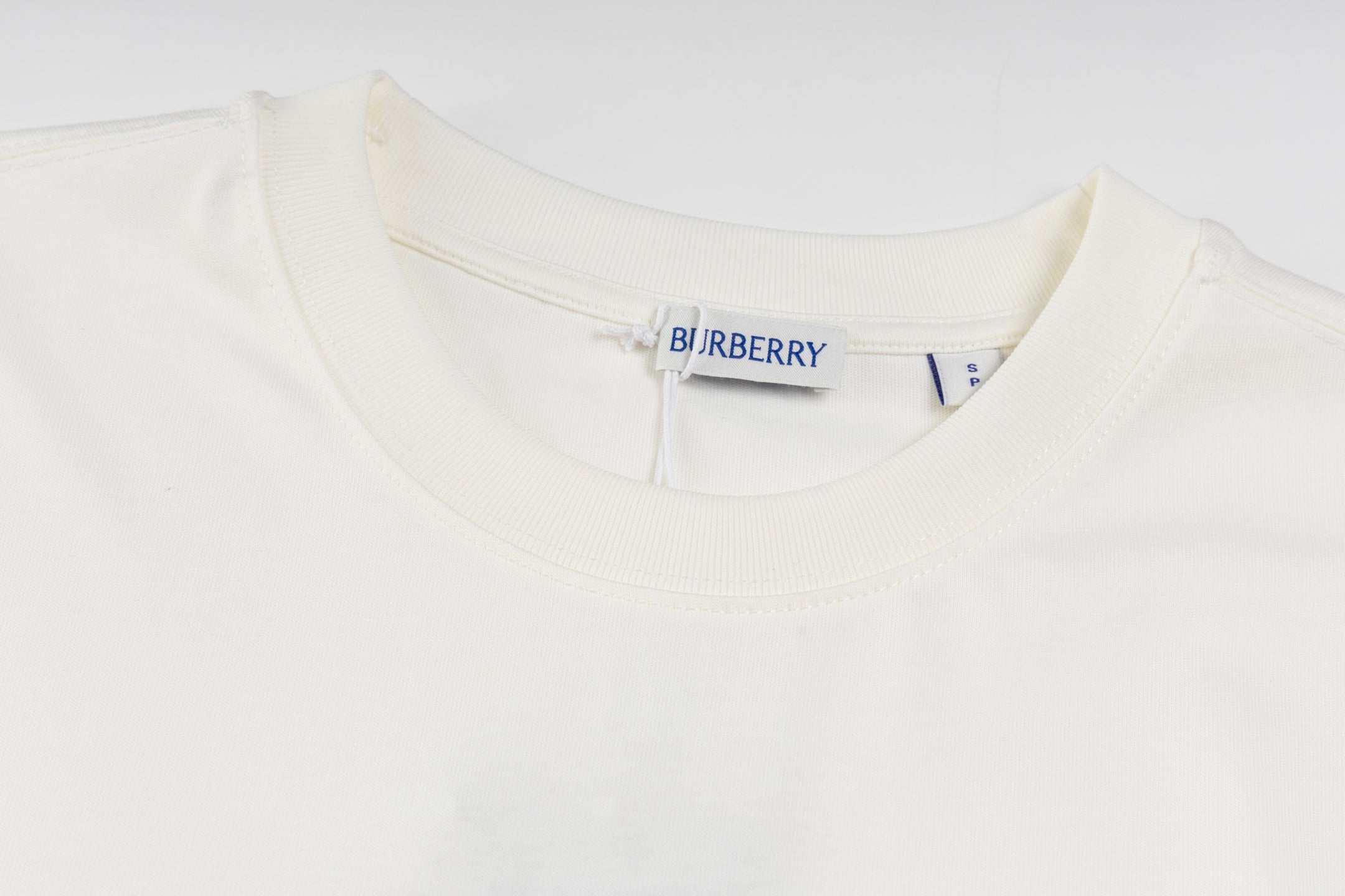 LuxluxHouse Best Quality Clothes Burberry T-shirt