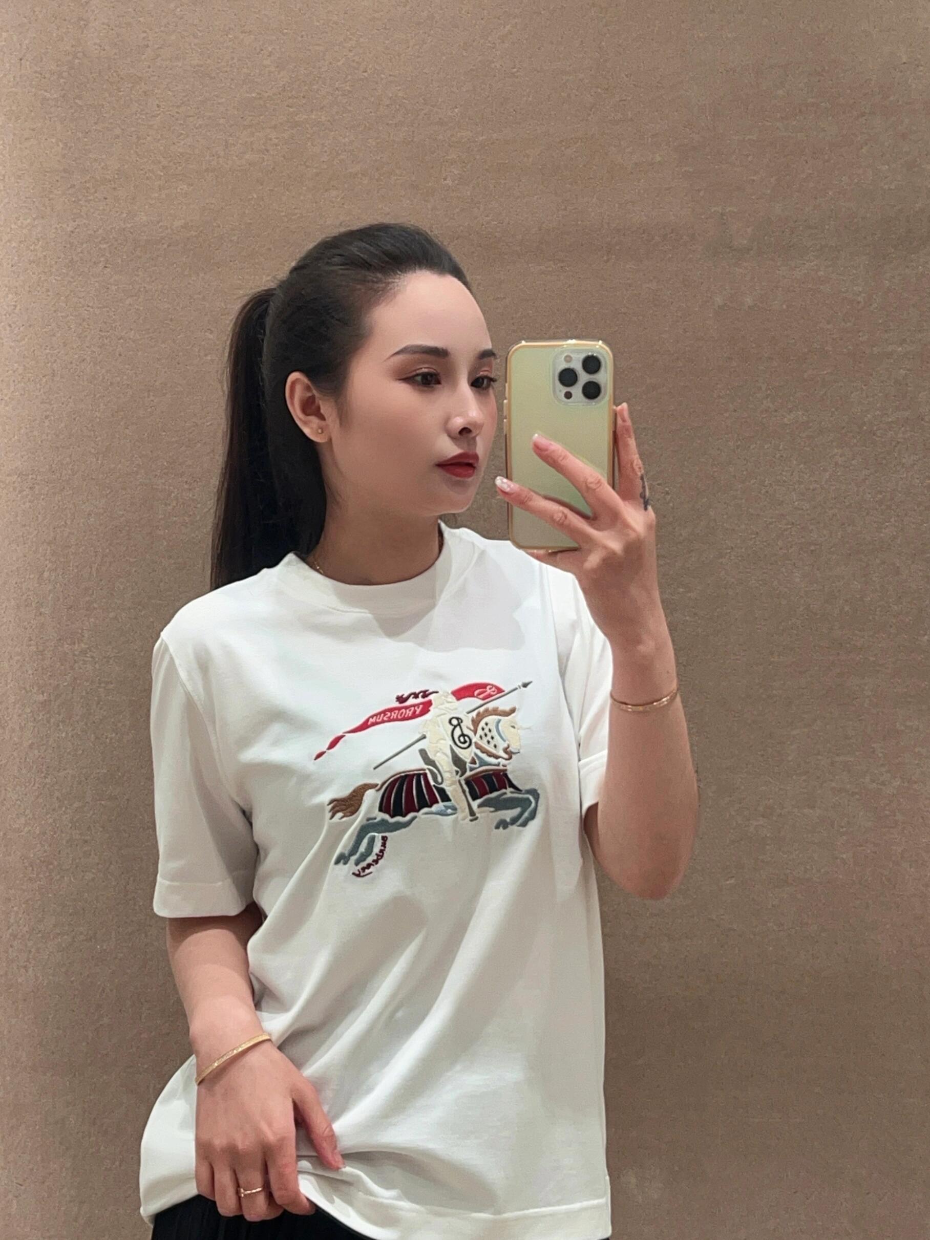LuxluxHouse Best Quality Clothes Burberry T-shirt