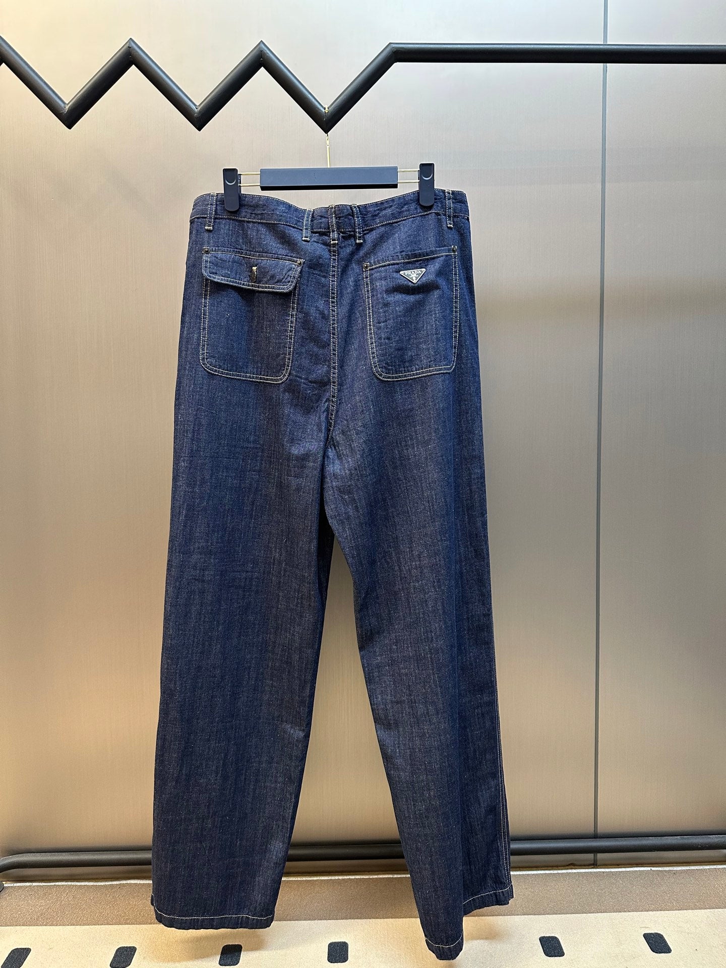 LuxluxHouse Best Quality Clothes Pants Prada