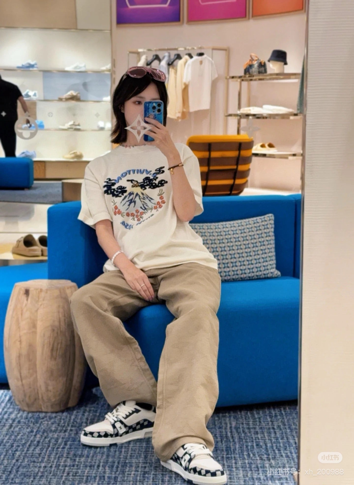 LuxluxHouse Best Quality Clothes T-shirt Louis Vuitton