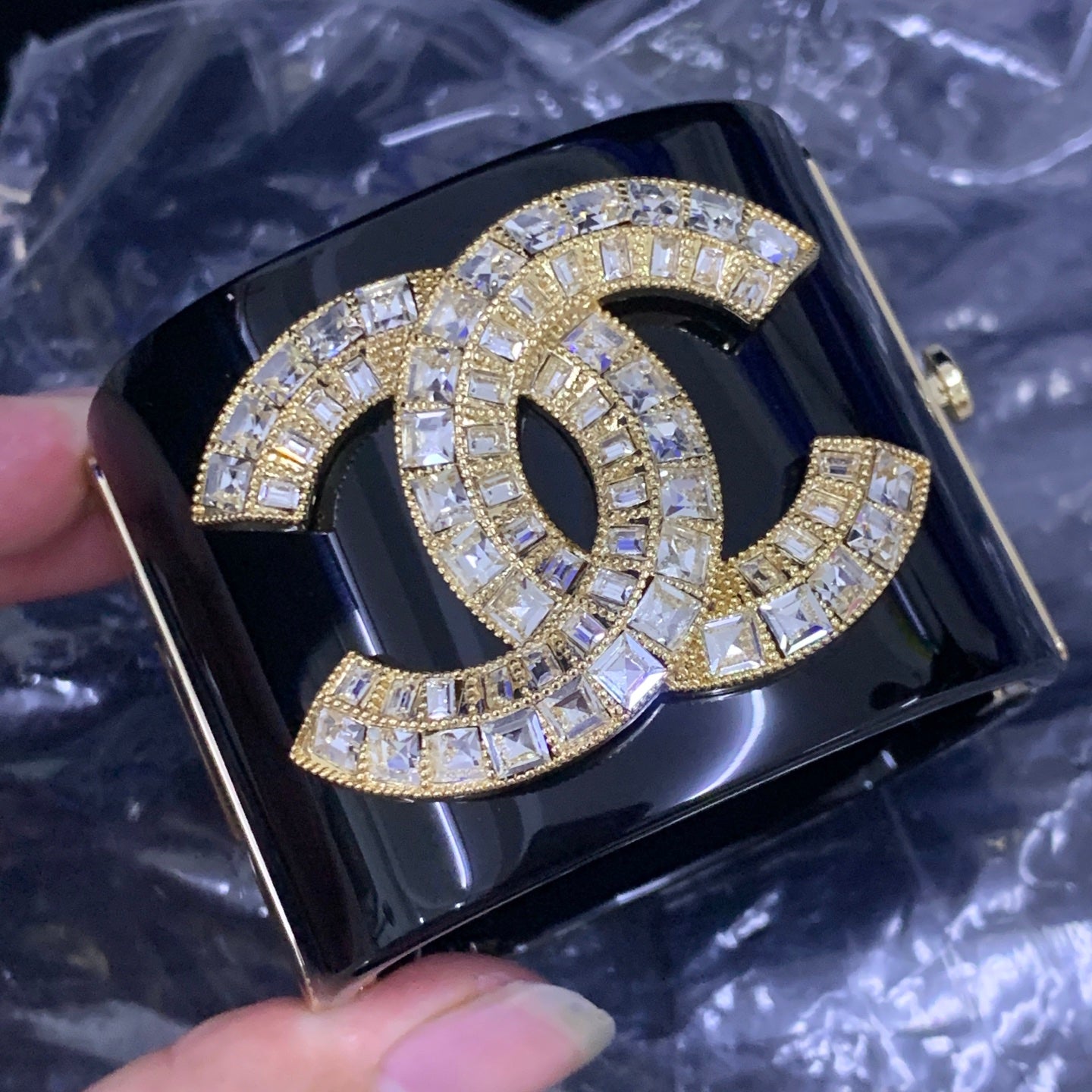 LuxluxHouse Low Price And High Quality Accessories Chanel