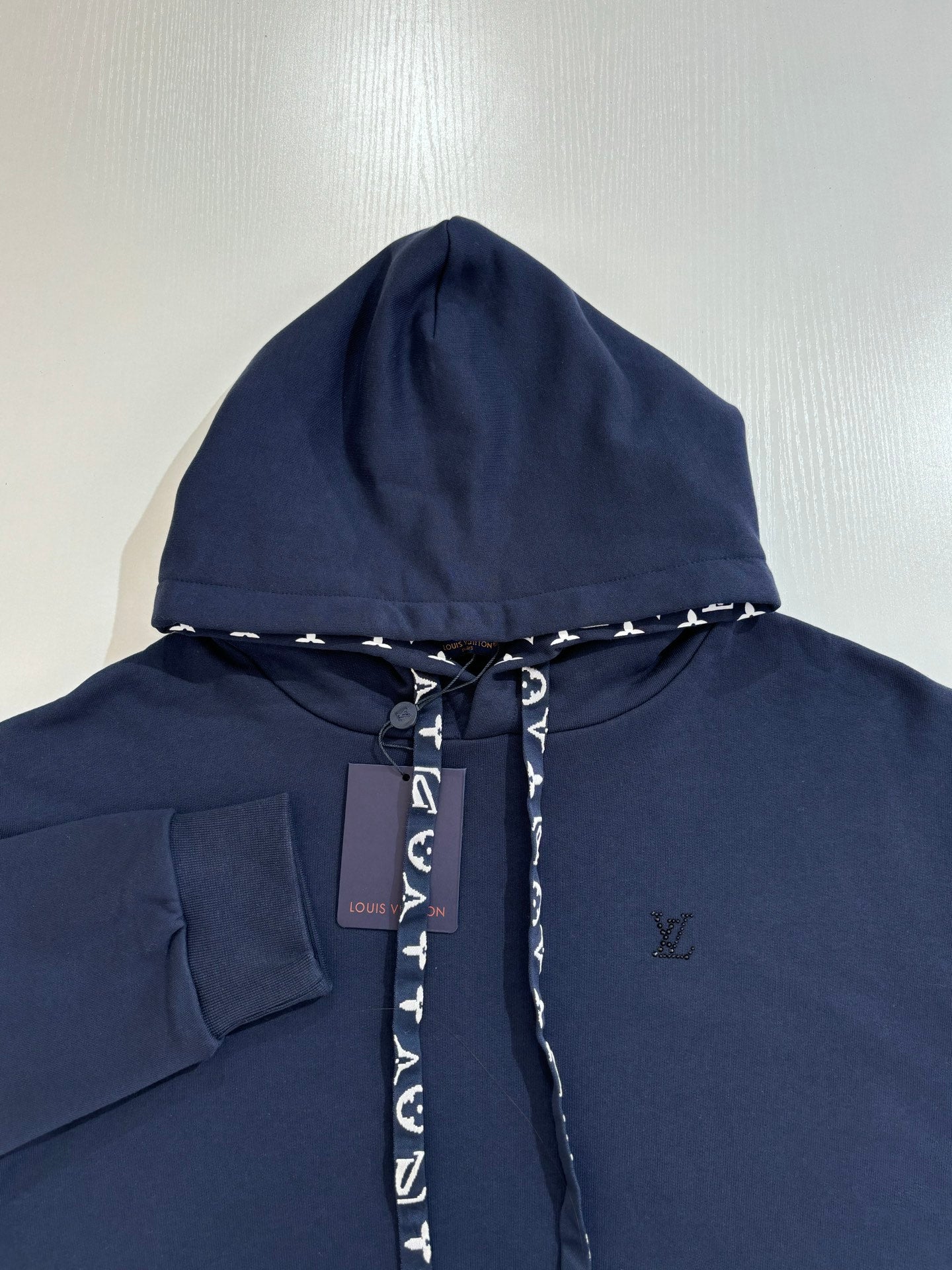 LuxluxHouse Best Quality Clothes Hoodie & Sweater Louis Vuitton