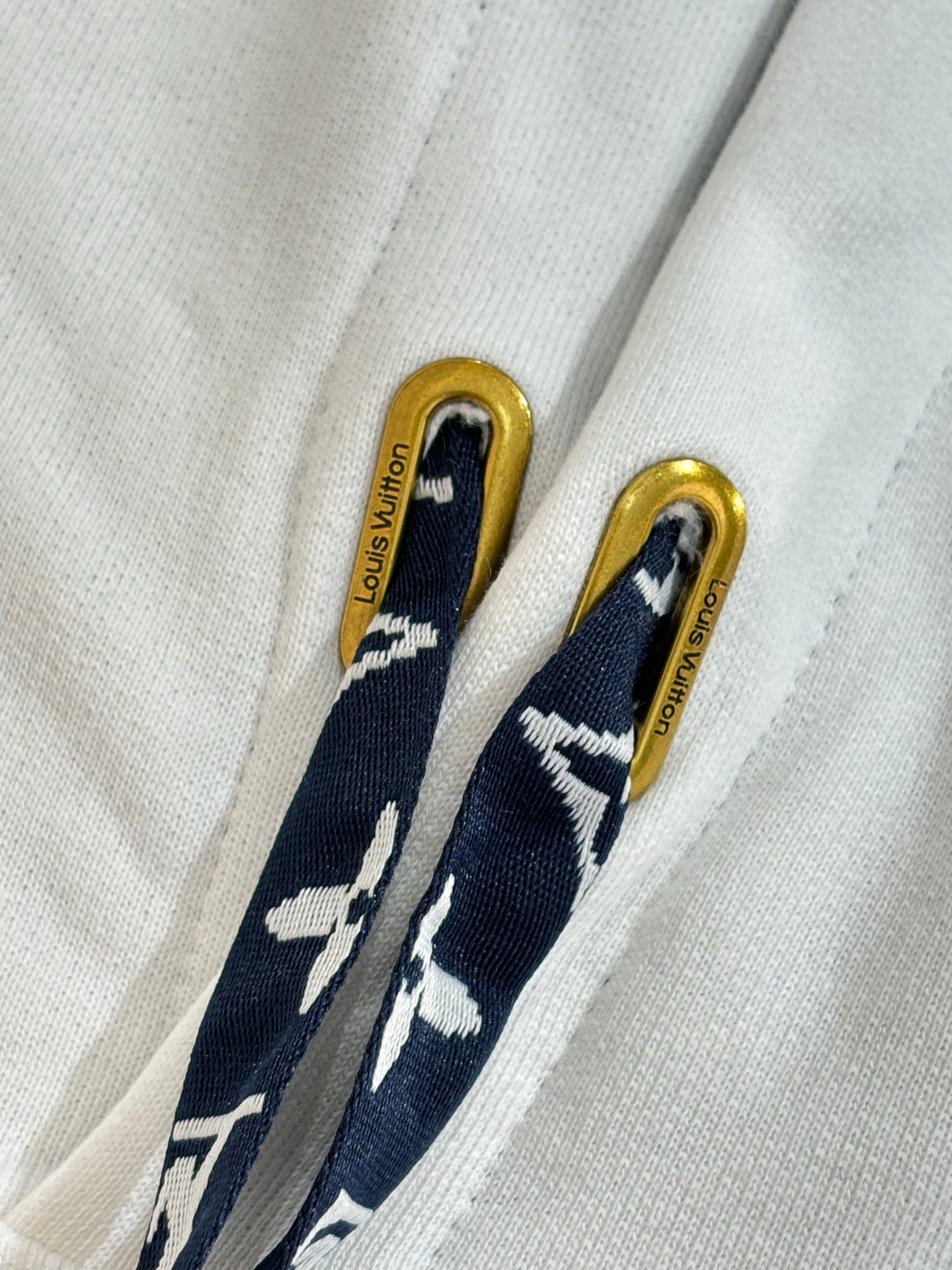 LuxluxHouse Best Quality Clothes Hoodie & Sweater Louis Vuitton