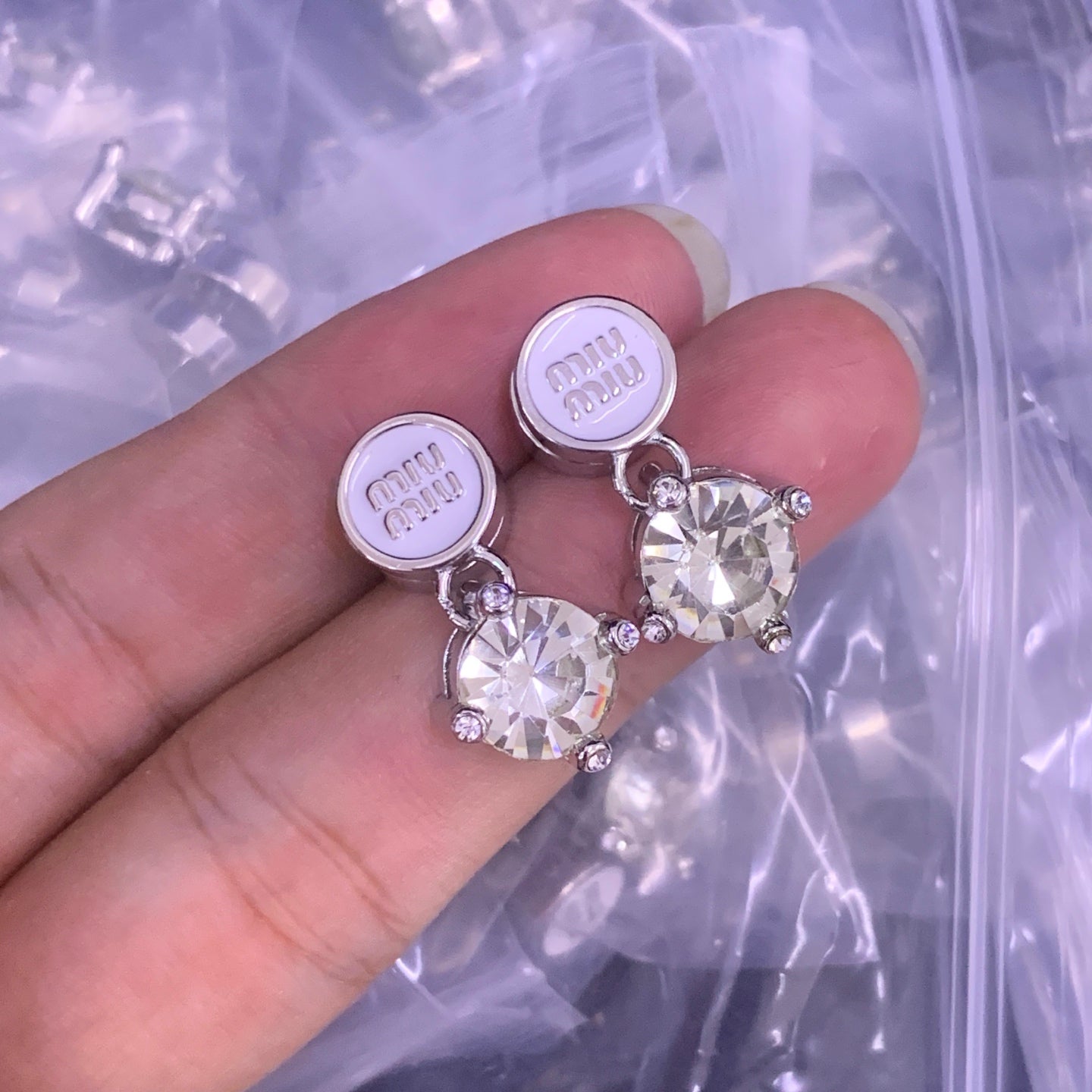 LuxluxHouse Low Price And High Quality Accessories Miu Miu