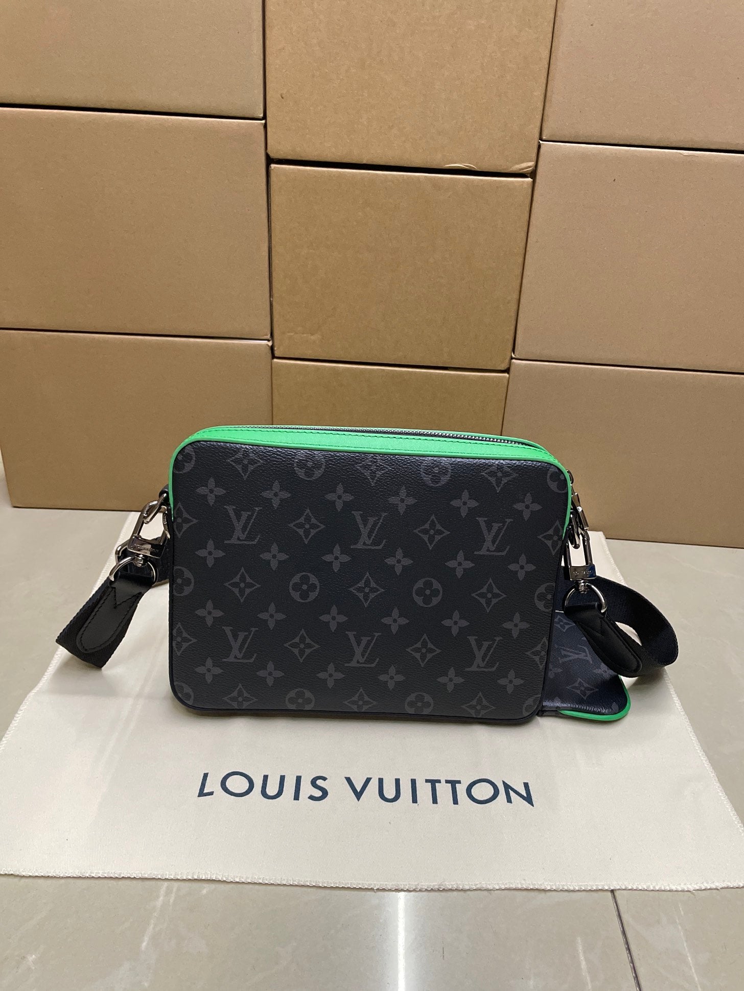 LuxluxHouse Best Quality Bags Louis Vuitton Men