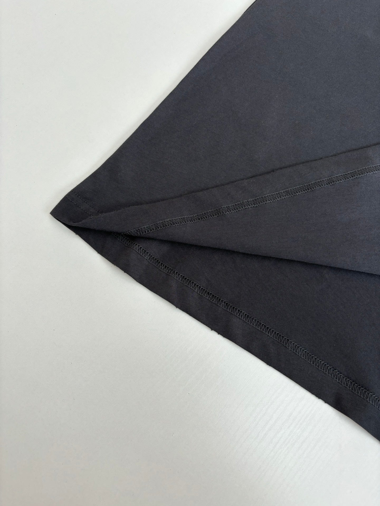 LuxluxHouse Best Quality Clothes T-shirt Prada