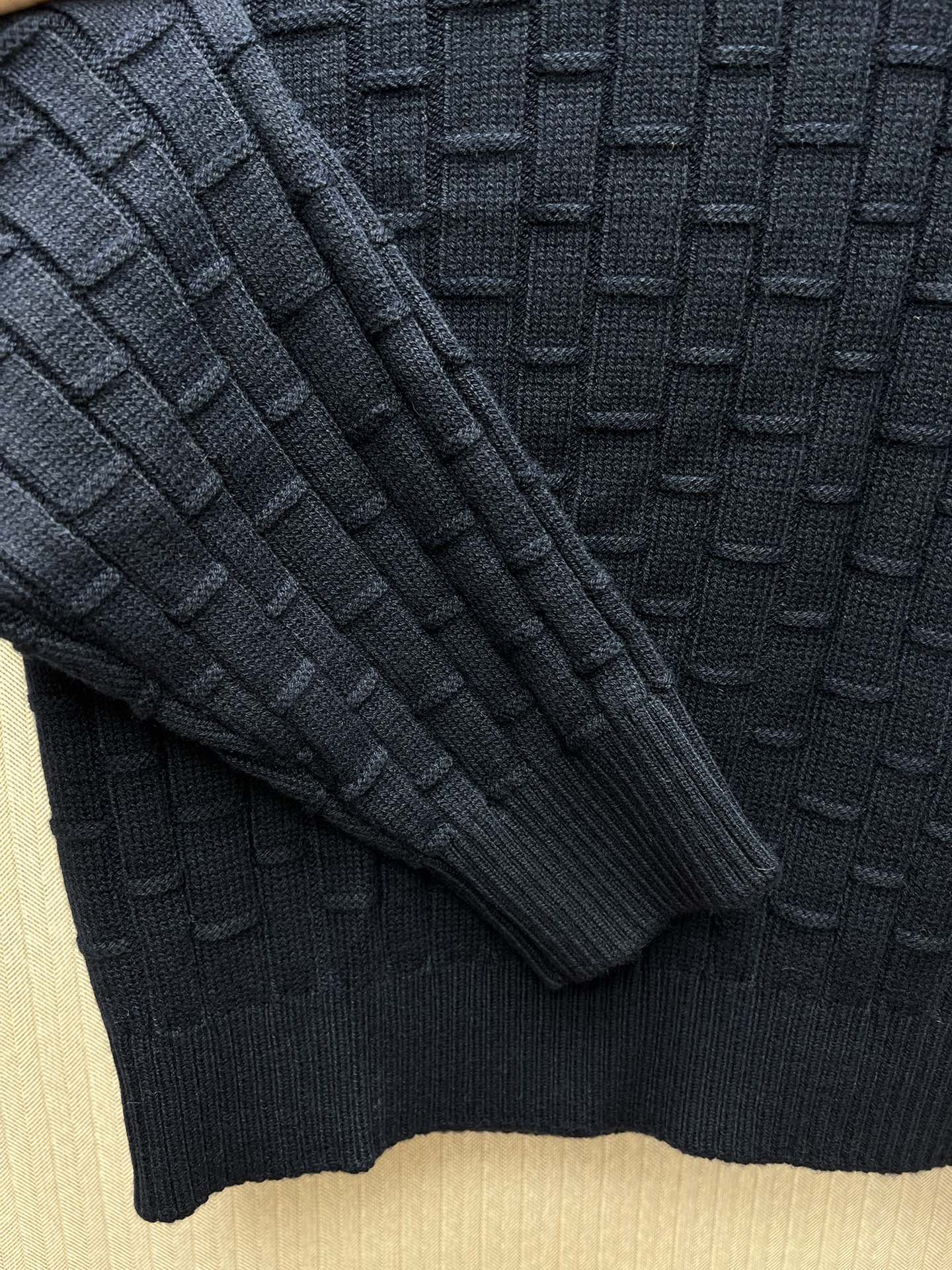 LuxluxHouse Best Quality Clothes Hoodie & Sweater Prada