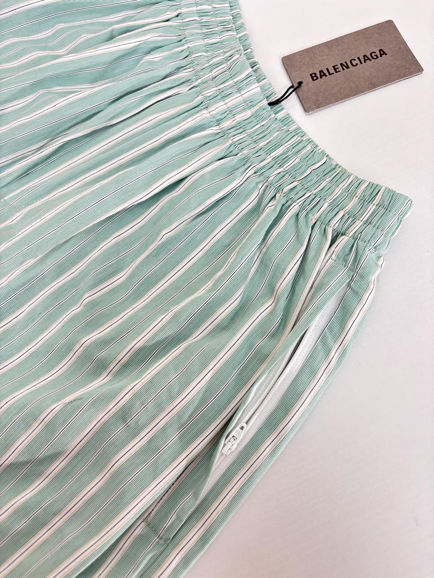 LuxluxHouse Best Quality Clothes Balenciaga Pants