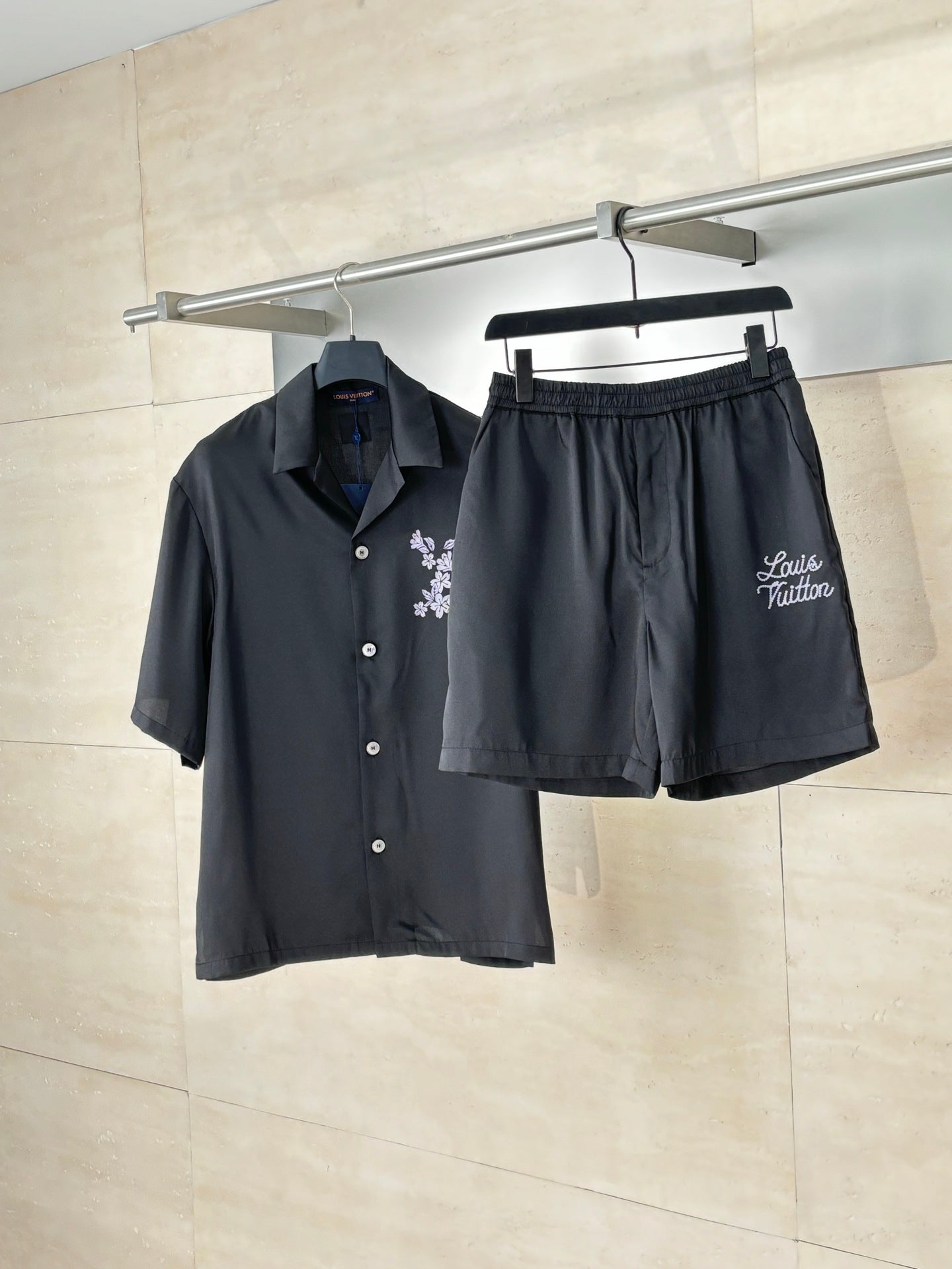 LuxluxHouse Best Quality Clothes Shirts&Polo Louis Vuitton
