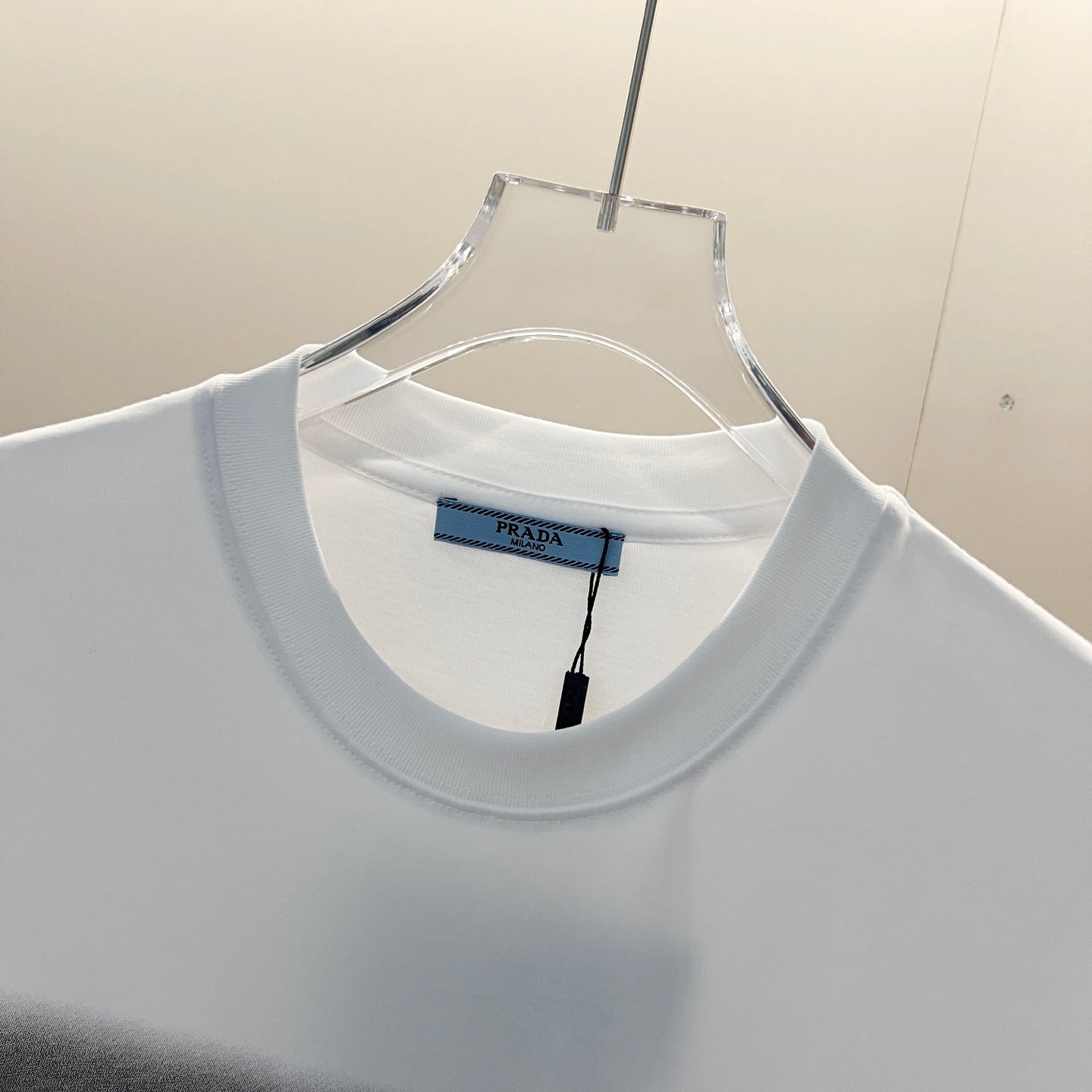 LuxluxHouse Best Quality Clothes T-shirt Prada