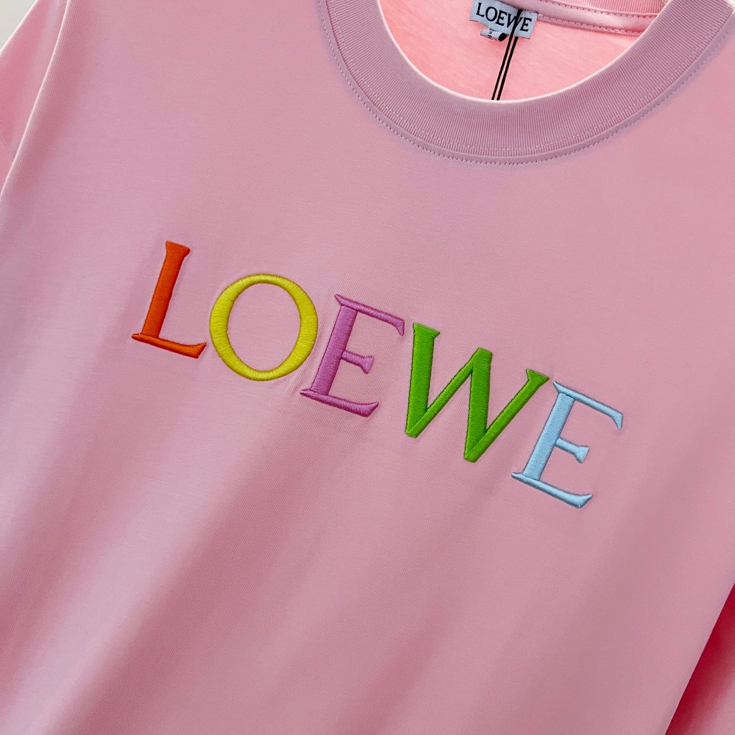 LuxluxHouse Best Quality Clothes T-shirt Loewe