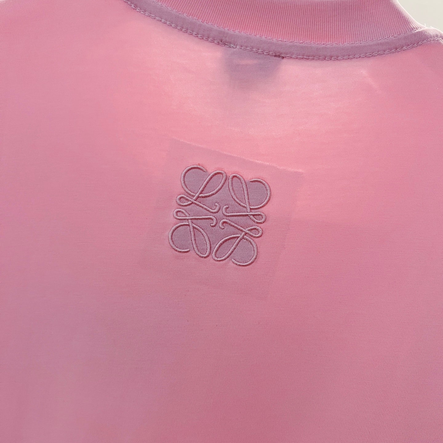 LuxluxHouse Best Quality Clothes T-shirt Loewe