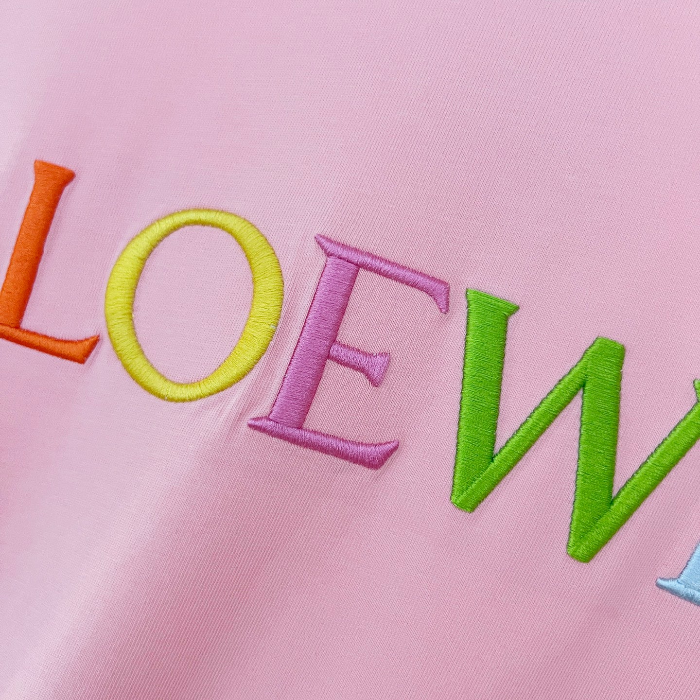 LuxluxHouse Best Quality Clothes T-shirt Loewe