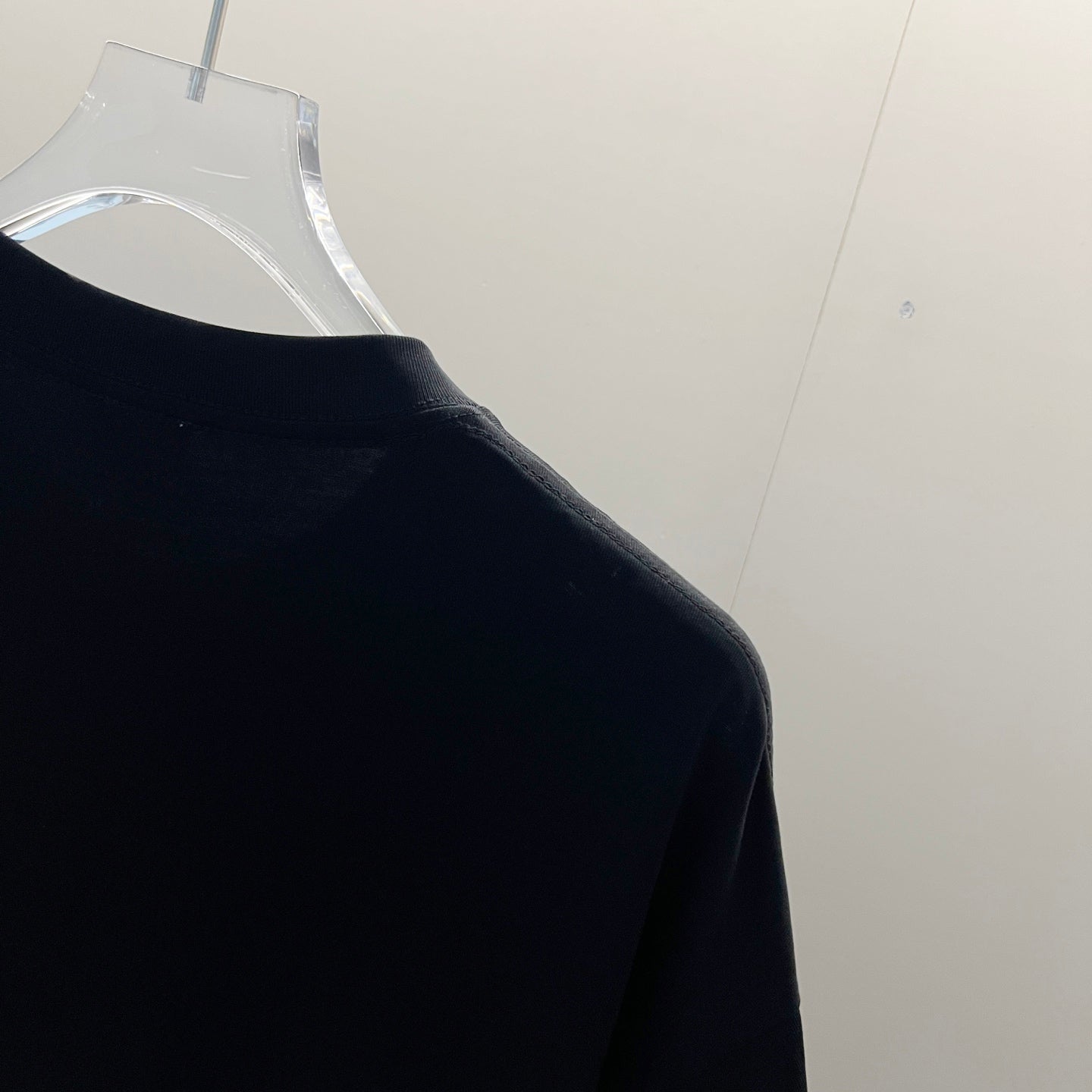 LuxluxHouse Best Quality Clothes T-shirt Loewe