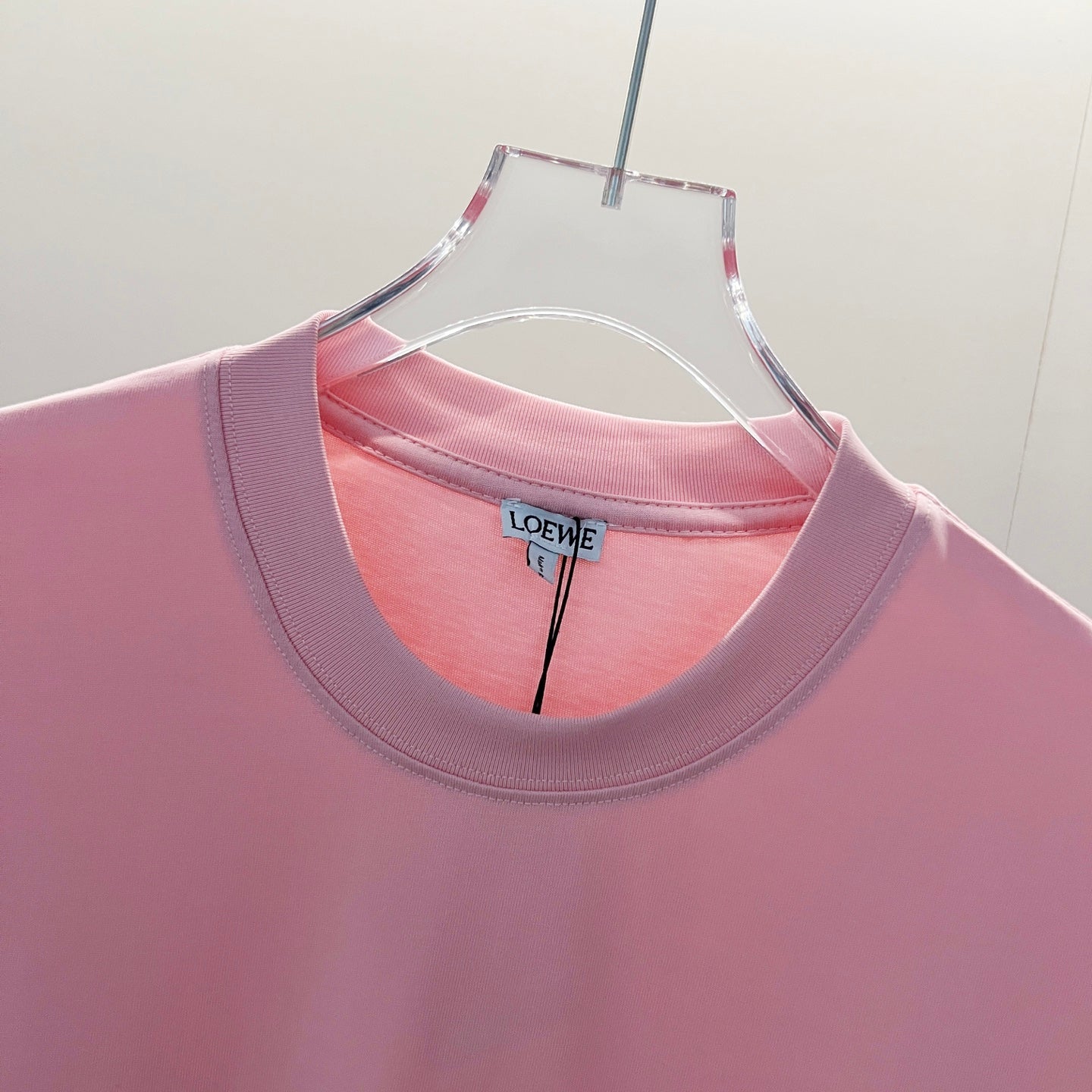 LuxluxHouse Best Quality Clothes T-shirt Loewe