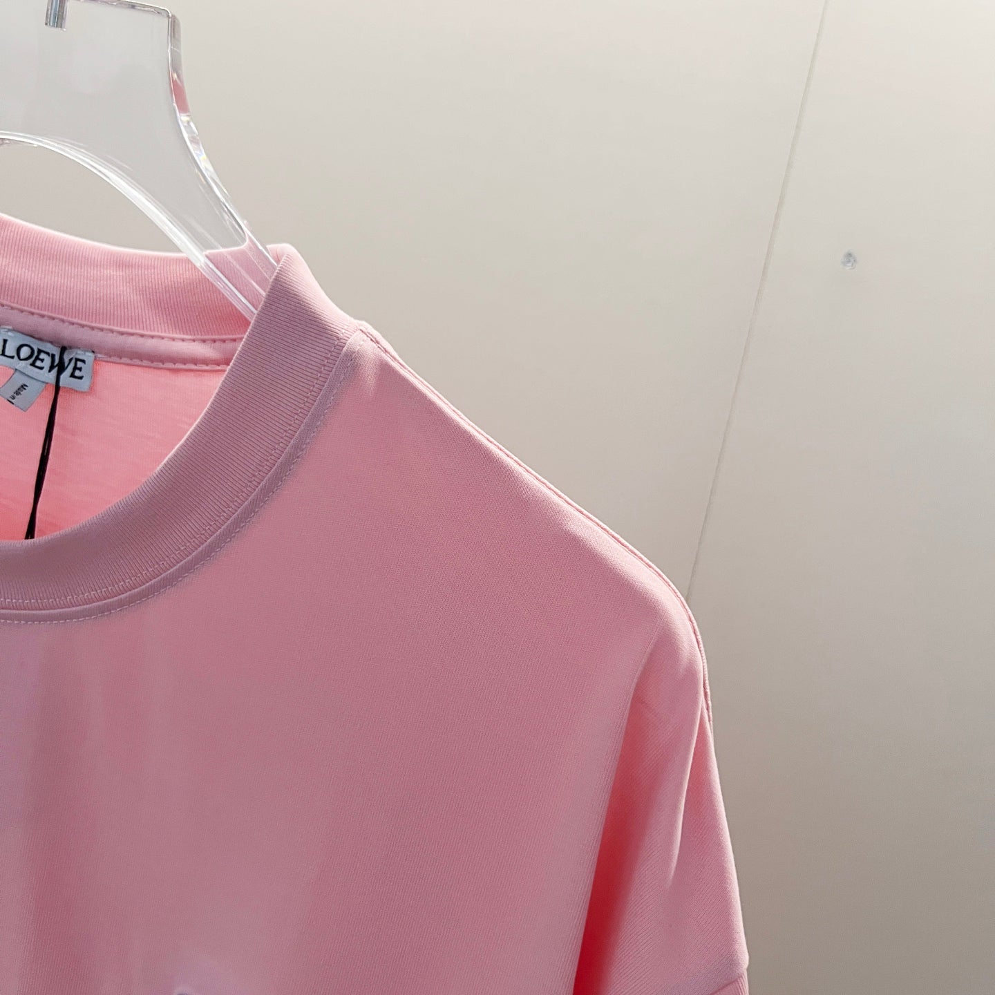 LuxluxHouse Best Quality Clothes T-shirt Loewe