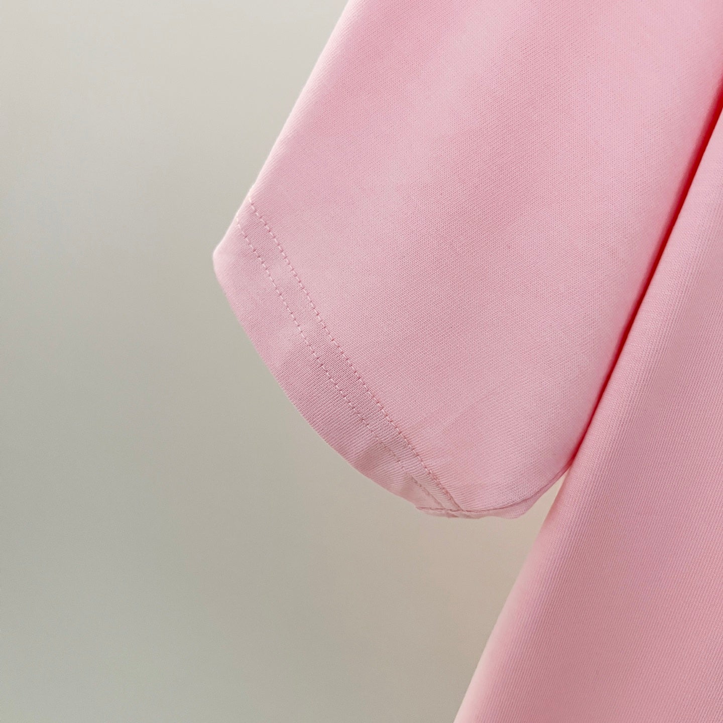 LuxluxHouse Best Quality Clothes T-shirt Loewe