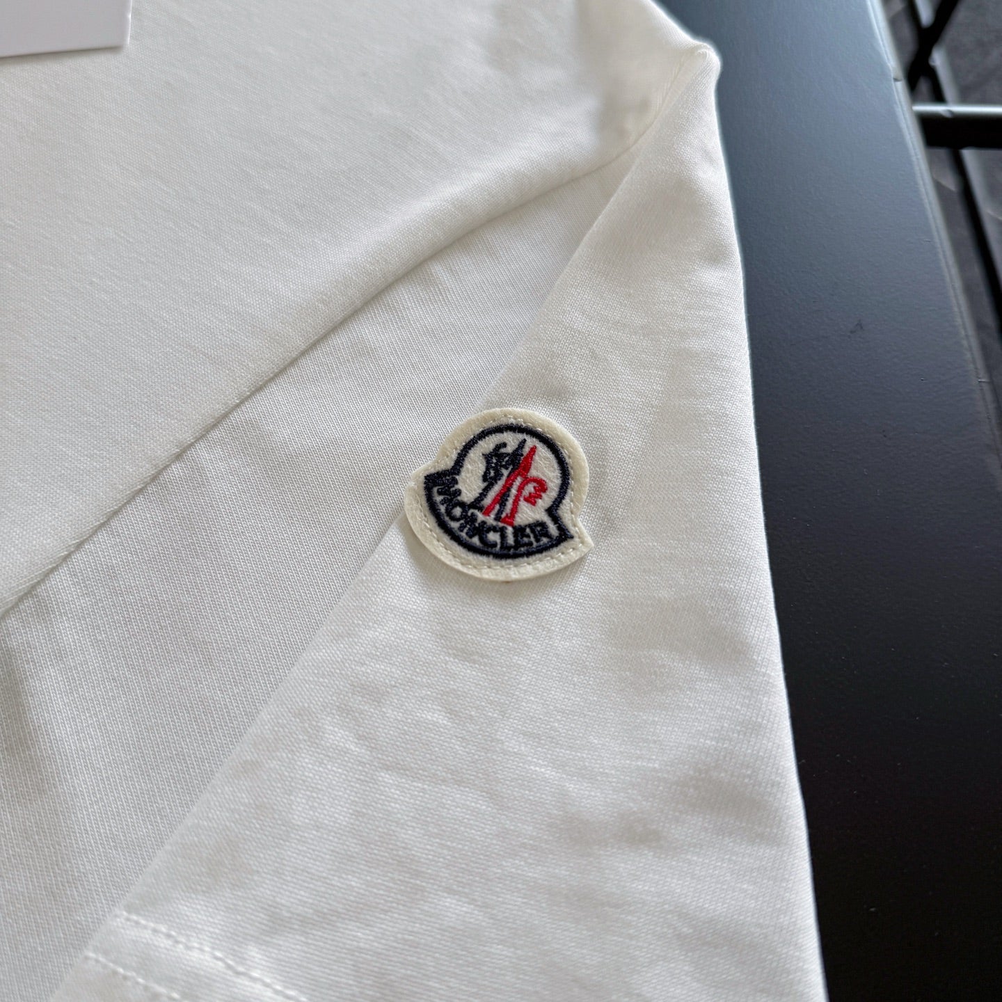 LuxluxHouse Best Quality Clothes T-shirt Moncler