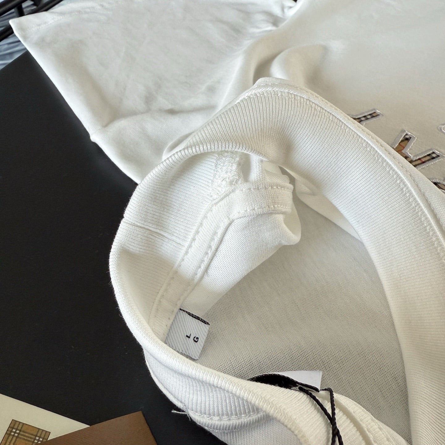 LuxluxHouse Best Quality Clothes Burberry T-shirt
