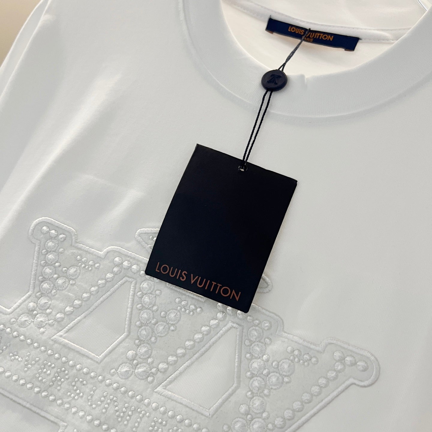 LuxluxHouse Best Quality Clothes T-shirt Louis Vuitton