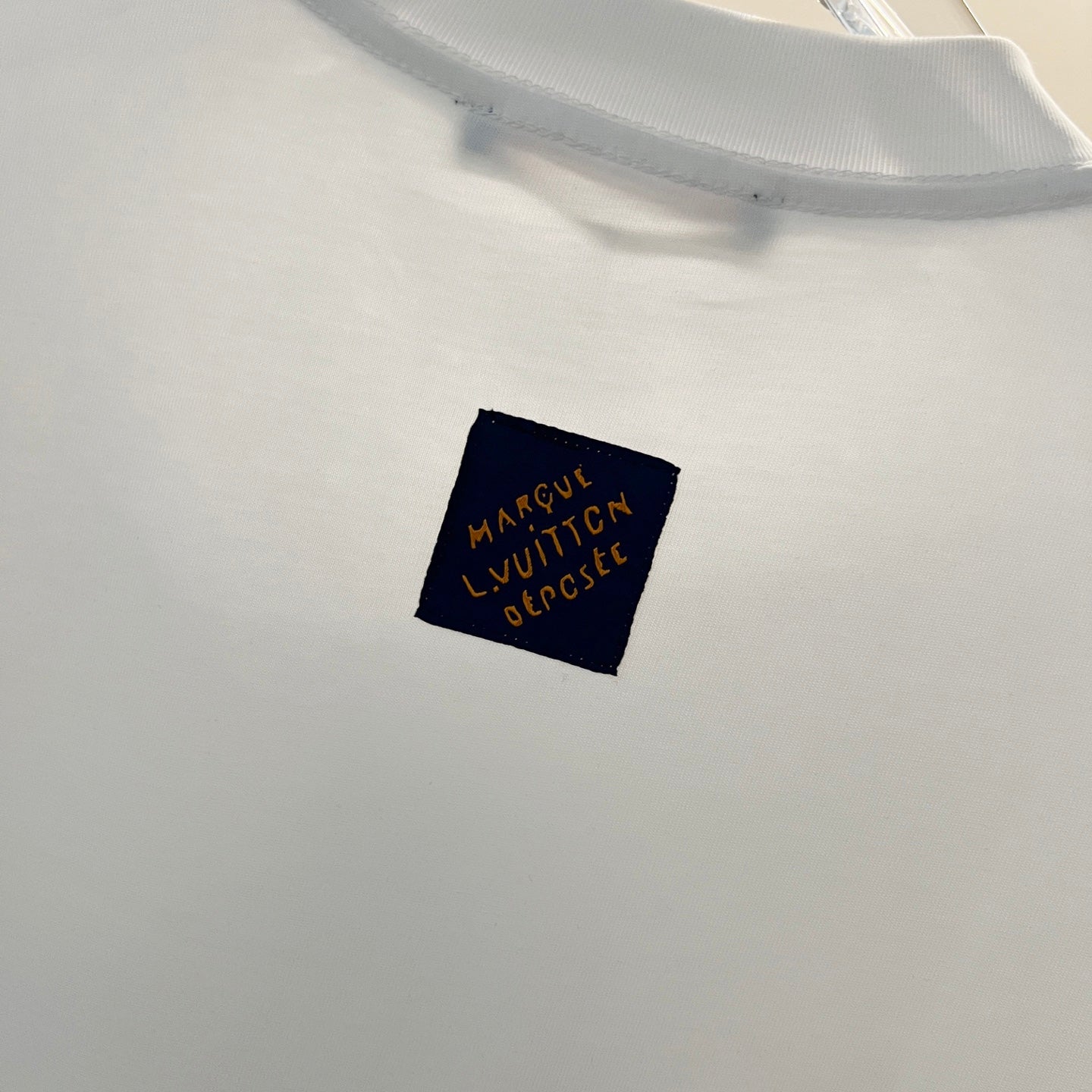 LuxluxHouse Best Quality Clothes T-shirt Louis Vuitton