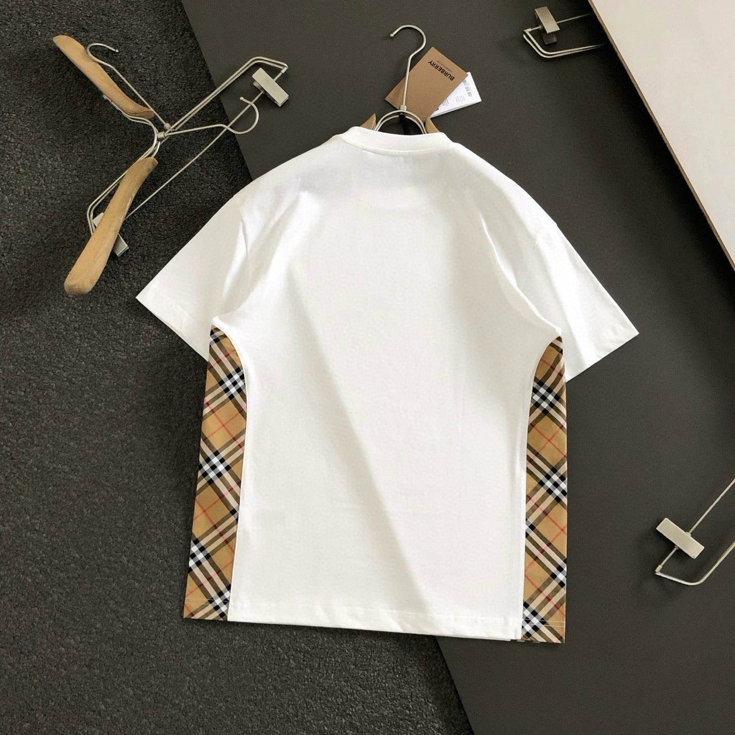 LuxluxHouse Best Quality Clothes Burberry T-shirt