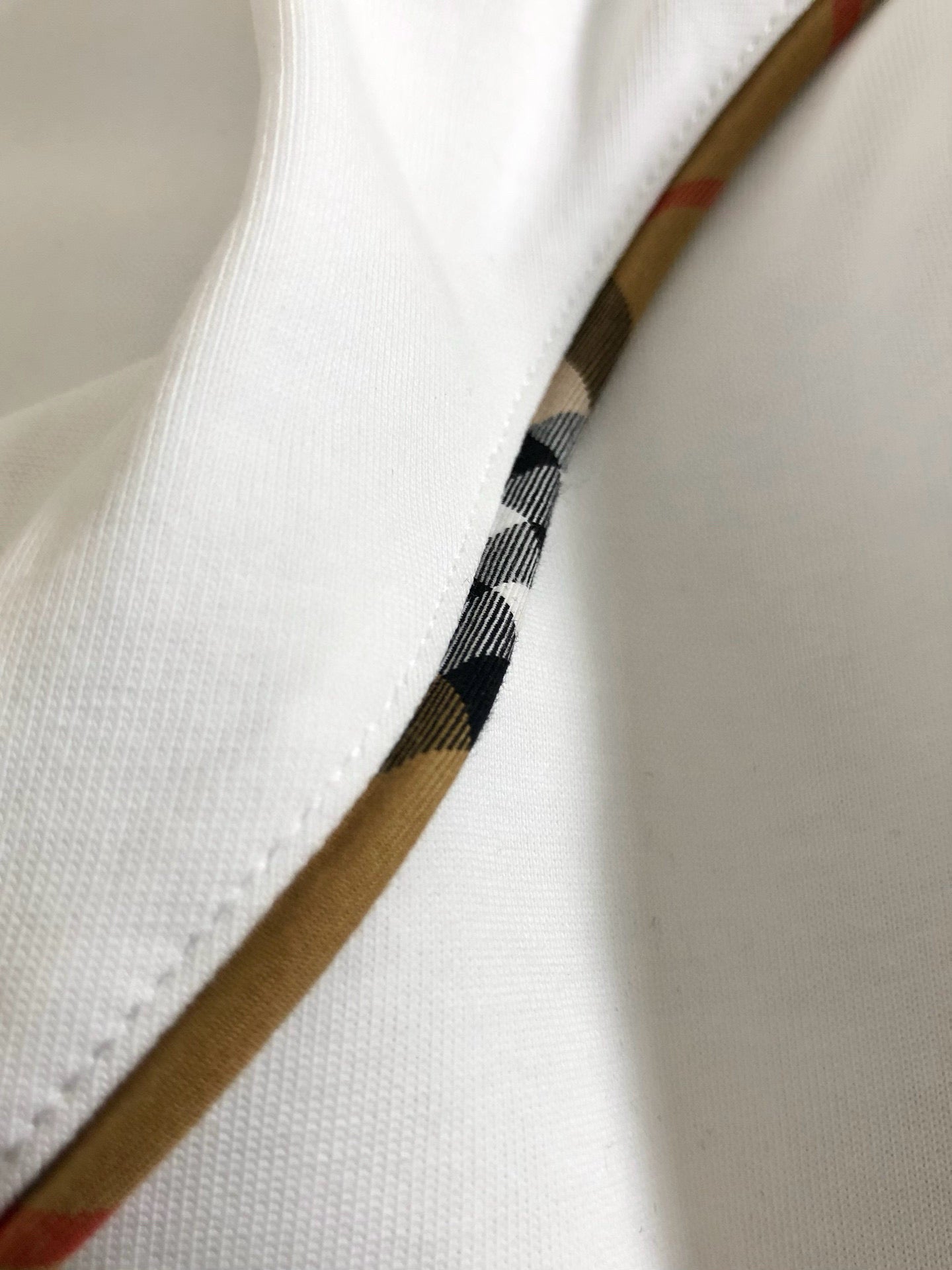 LuxluxHouse Best Quality Clothes Burberry T-shirt