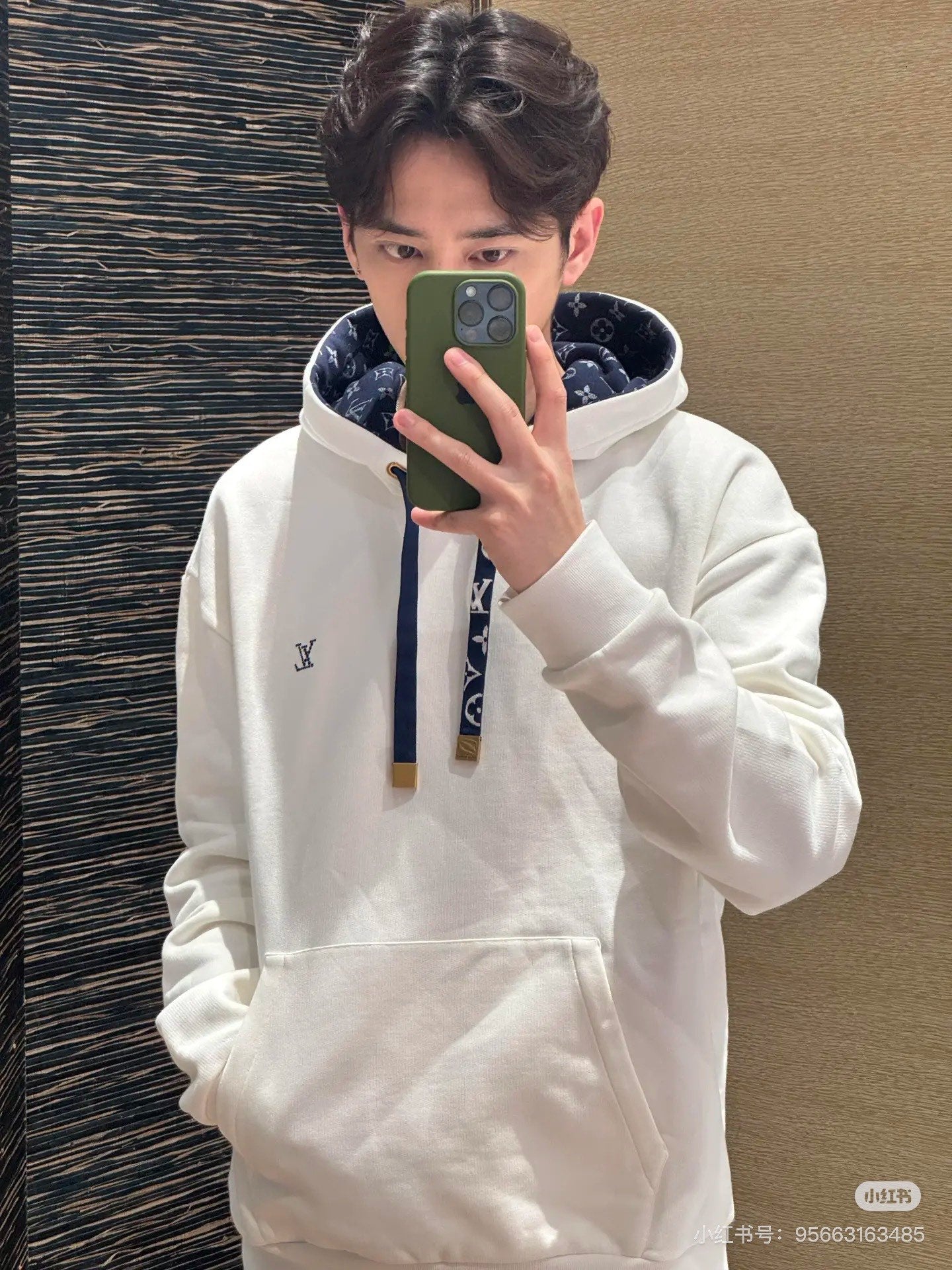 LuxluxHouse Best Quality Clothes Hoodie & Sweater Louis Vuitton