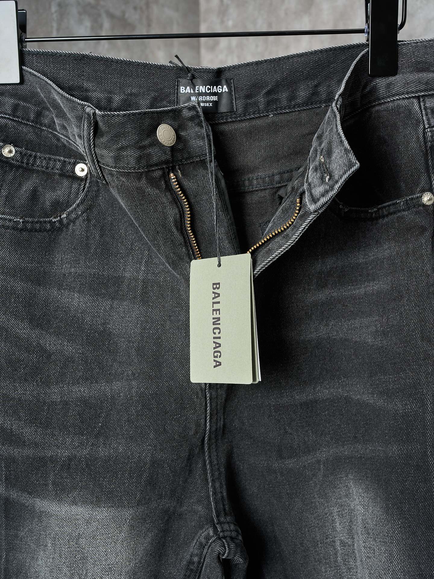 LuxluxHouse Best Quality Clothes Balenciaga Pants