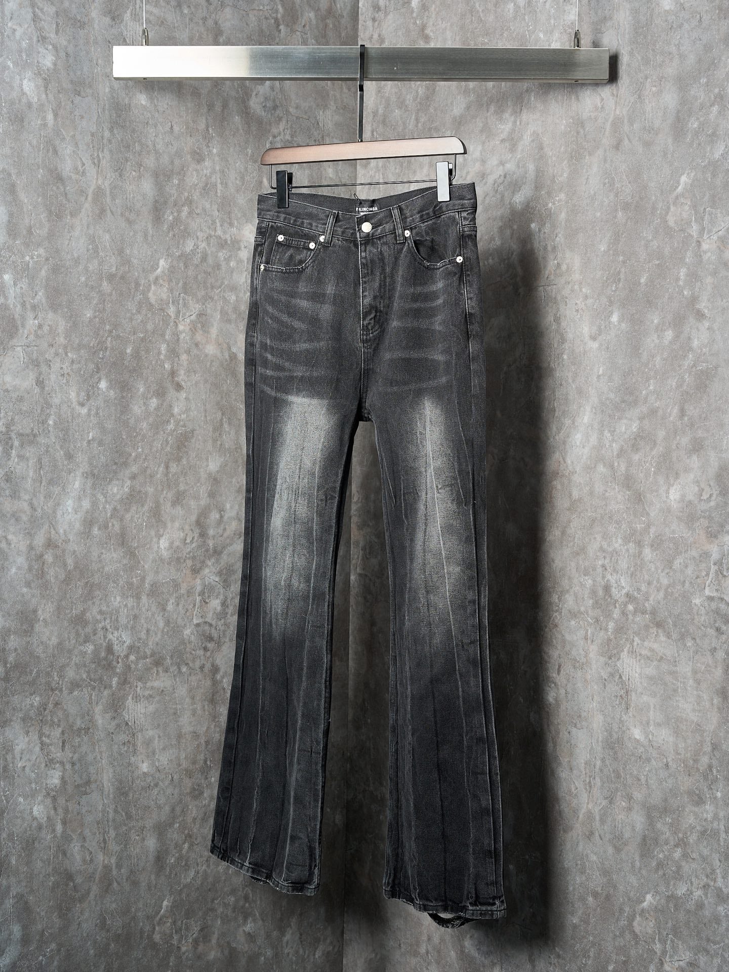LuxluxHouse Best Quality Clothes Balenciaga Pants