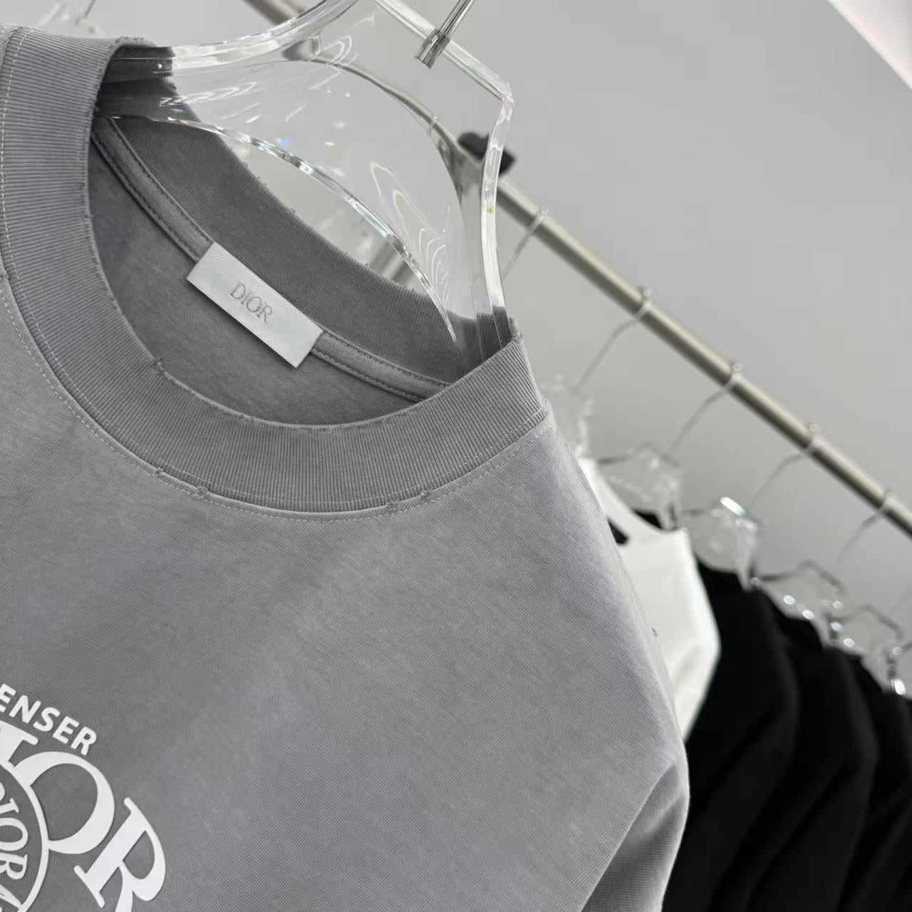 LuxluxHouse Best Quality Clothes T-shirt Dior