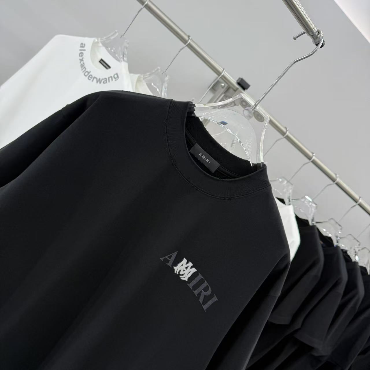 LuxluxHouse Best Quality Clothes Amiri T-shirt