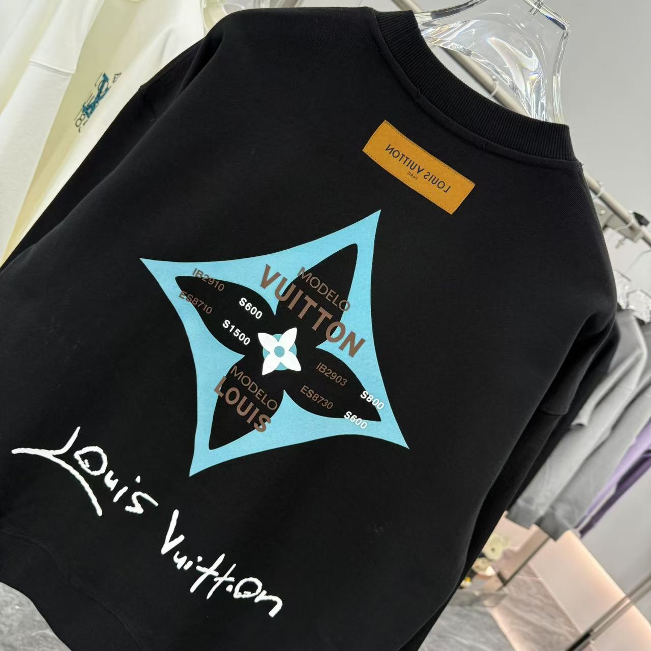 LuxluxHouse Best Quality Clothes Hoodie & Sweater Louis Vuitton