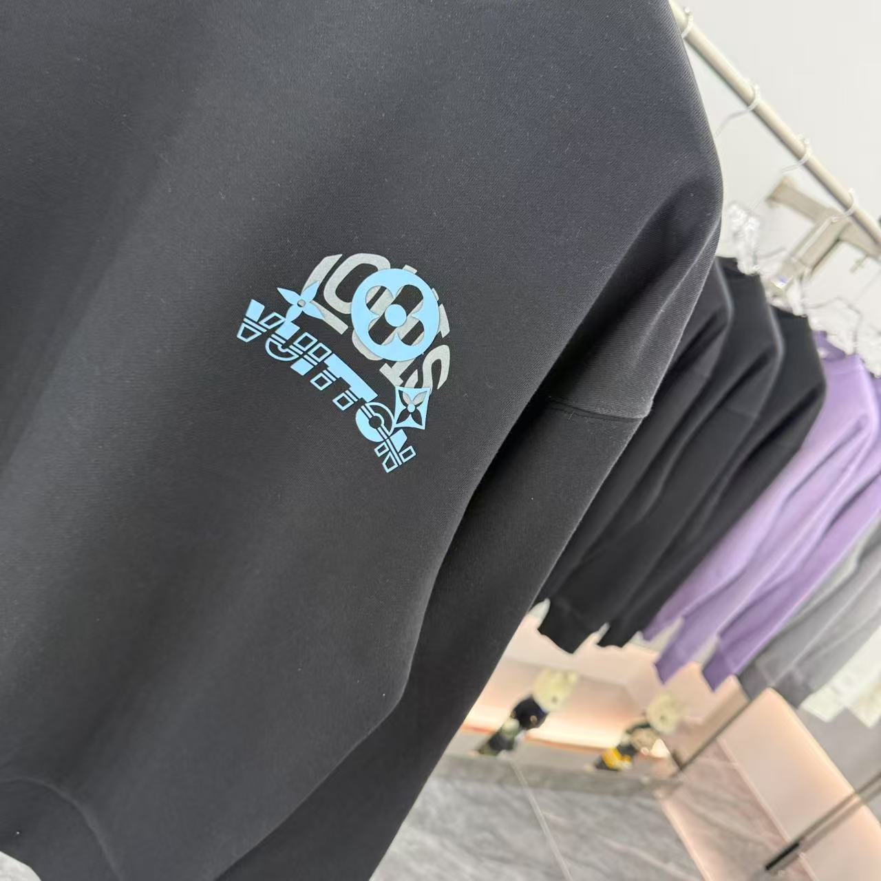 LuxluxHouse Best Quality Clothes Hoodie & Sweater Louis Vuitton