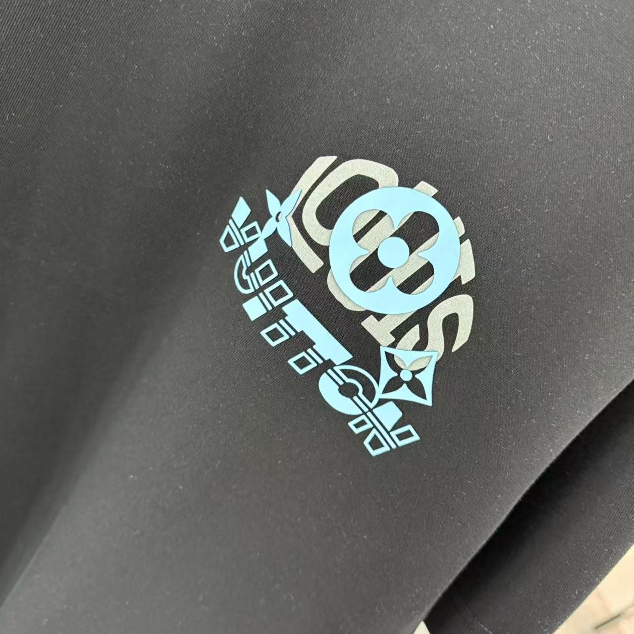 LuxluxHouse Best Quality Clothes T-shirt Louis Vuitton