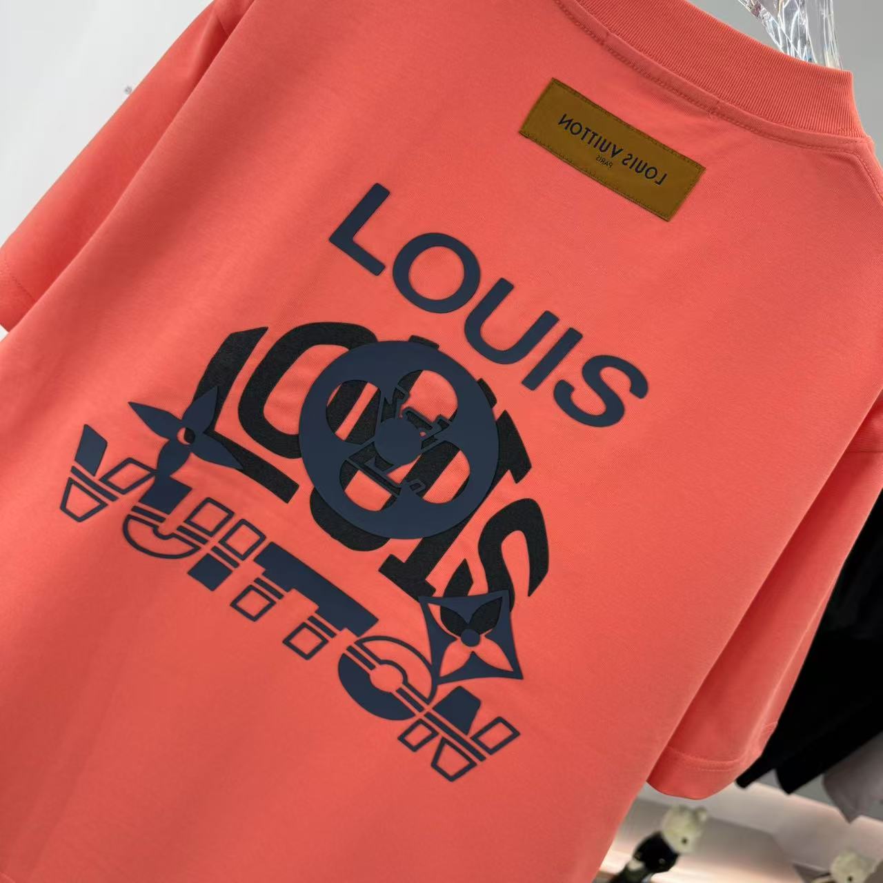 LuxluxHouse Best Quality Clothes T-shirt Louis Vuitton