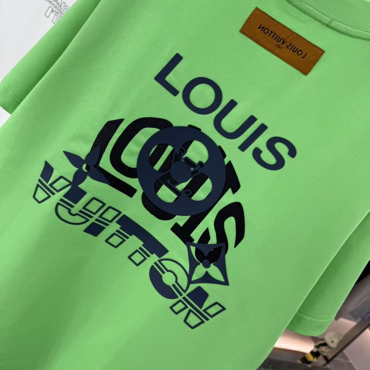 LuxluxHouse Best Quality Clothes T-shirt Louis Vuitton
