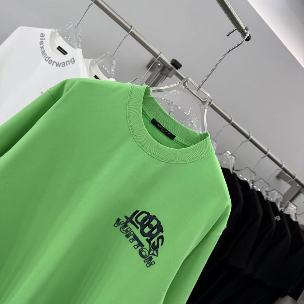 LuxluxHouse Best Quality Clothes T-shirt Louis Vuitton