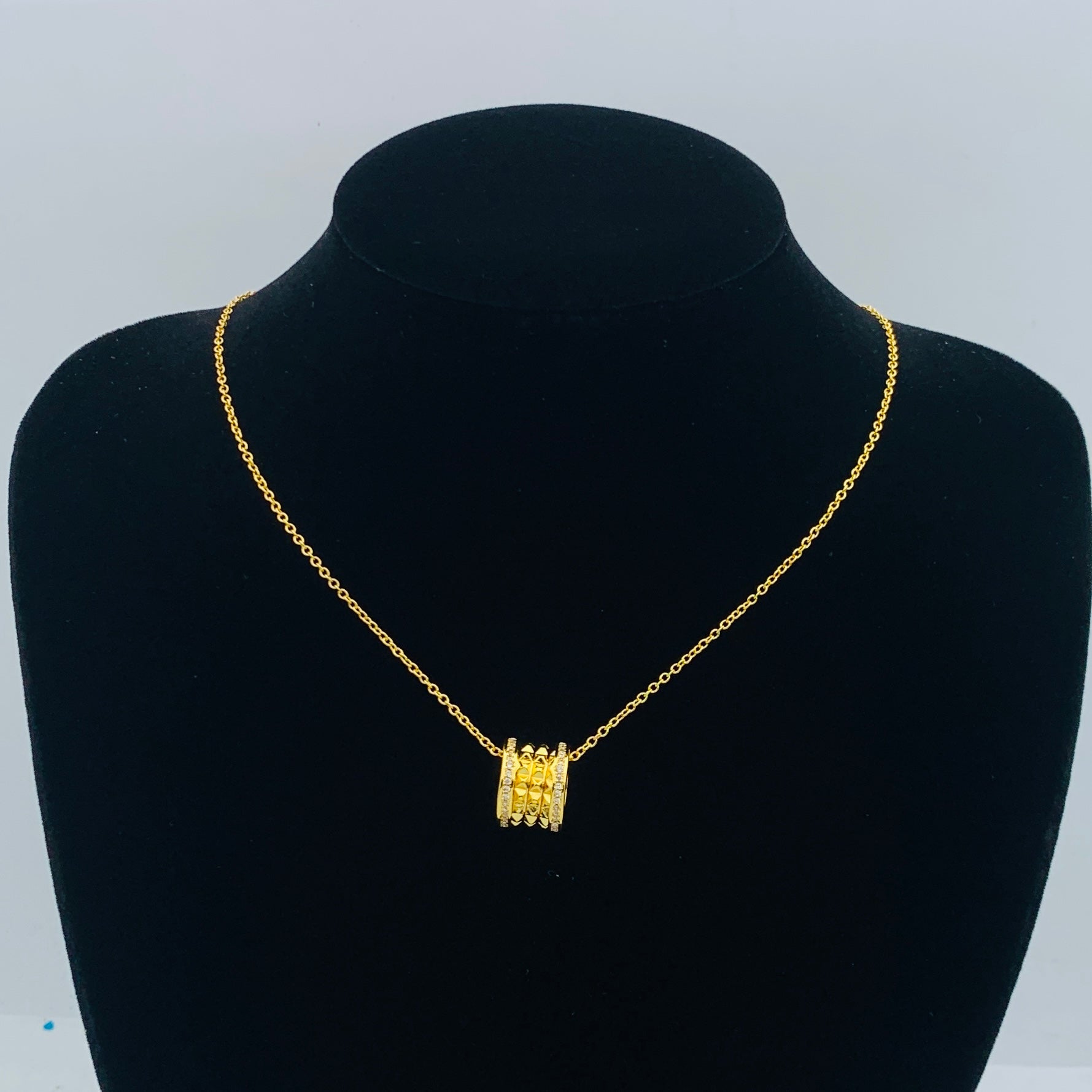 LuxluxHouse Low Price And High Quality Accessories Bvlgari