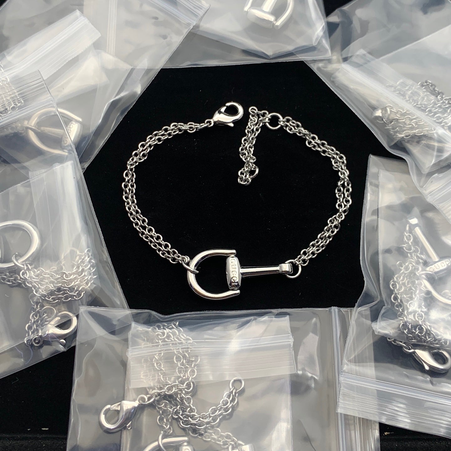 LuxluxHouse Low Price And High Quality Accessories Gucci