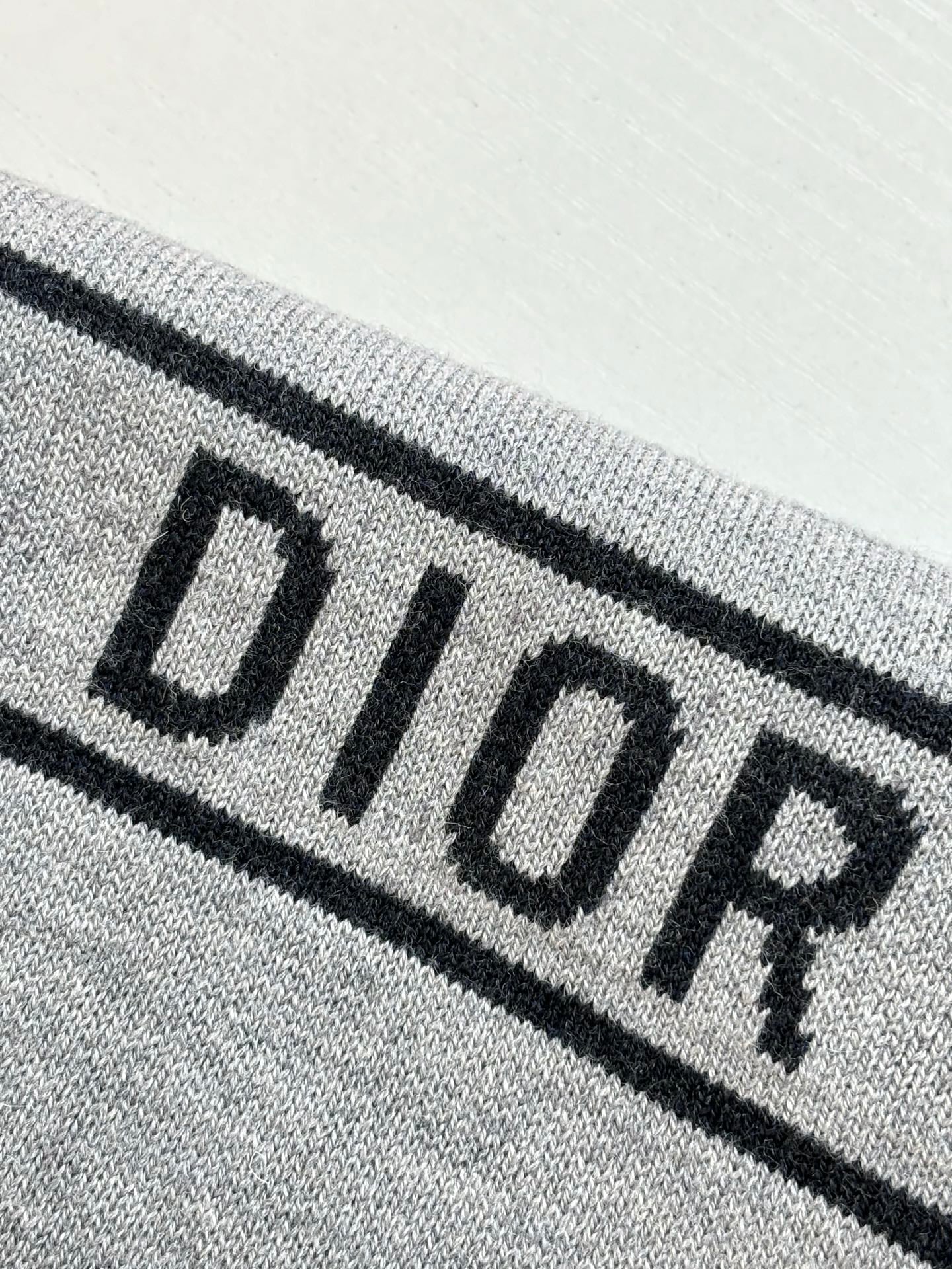 LuxluxHouse Best Quality Clothes Hoodie & Sweater Dior
