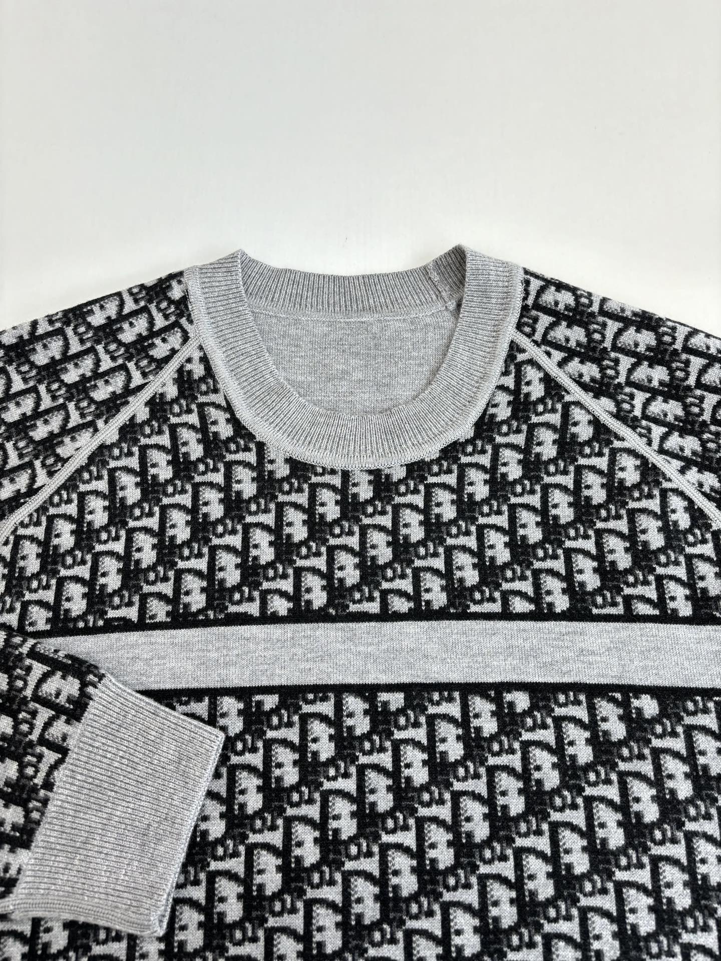 LuxluxHouse Best Quality Clothes Hoodie & Sweater Dior